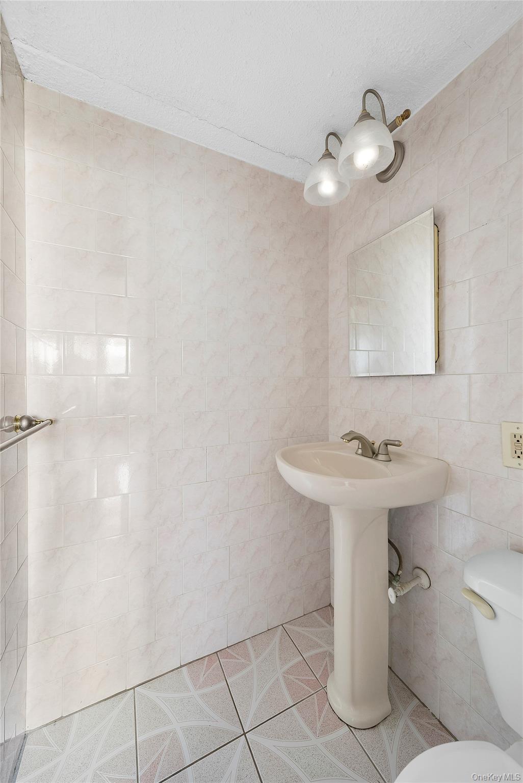 11817 Union Turnpike Unit: 21K