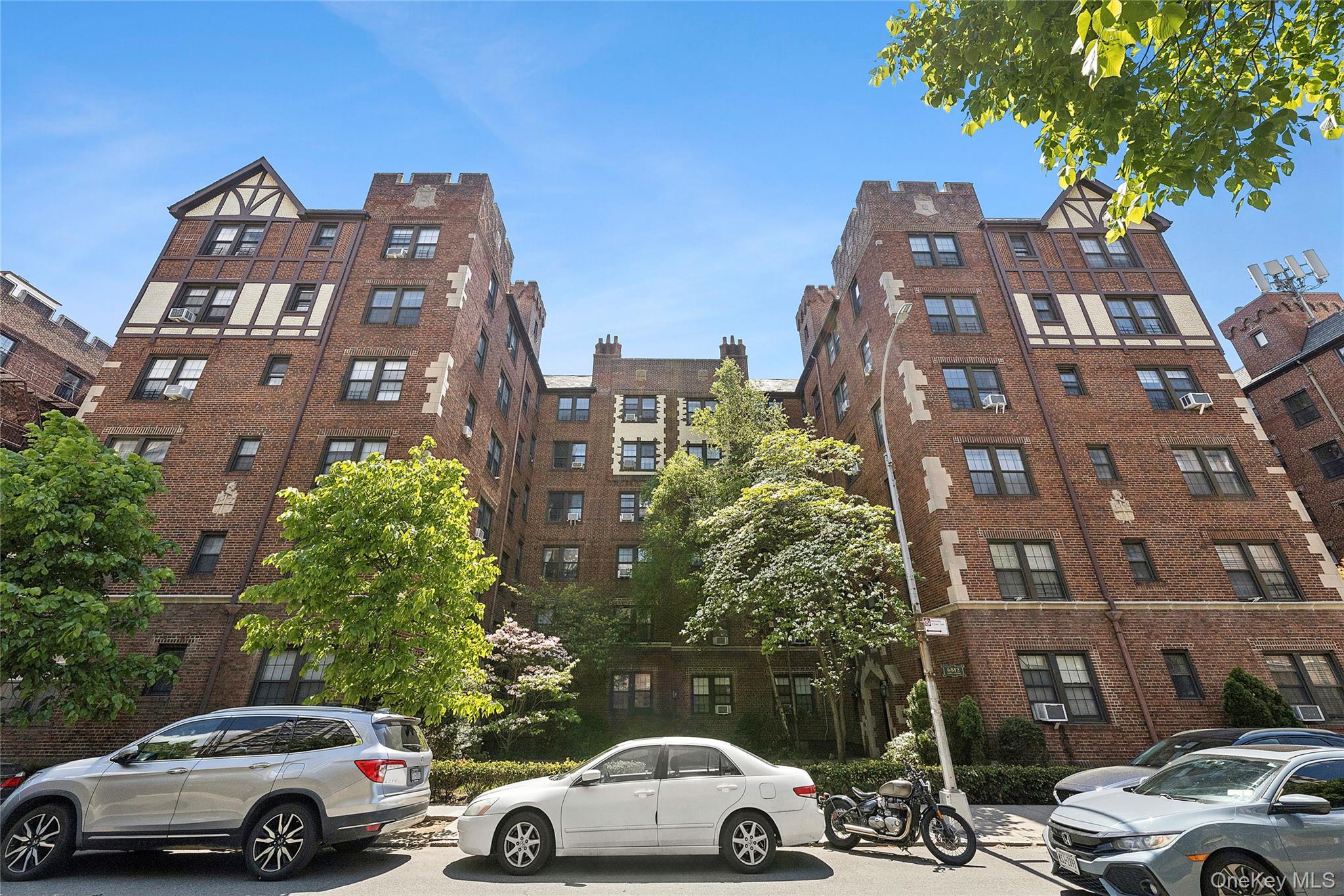 6812 Burns Street Unit: A3
