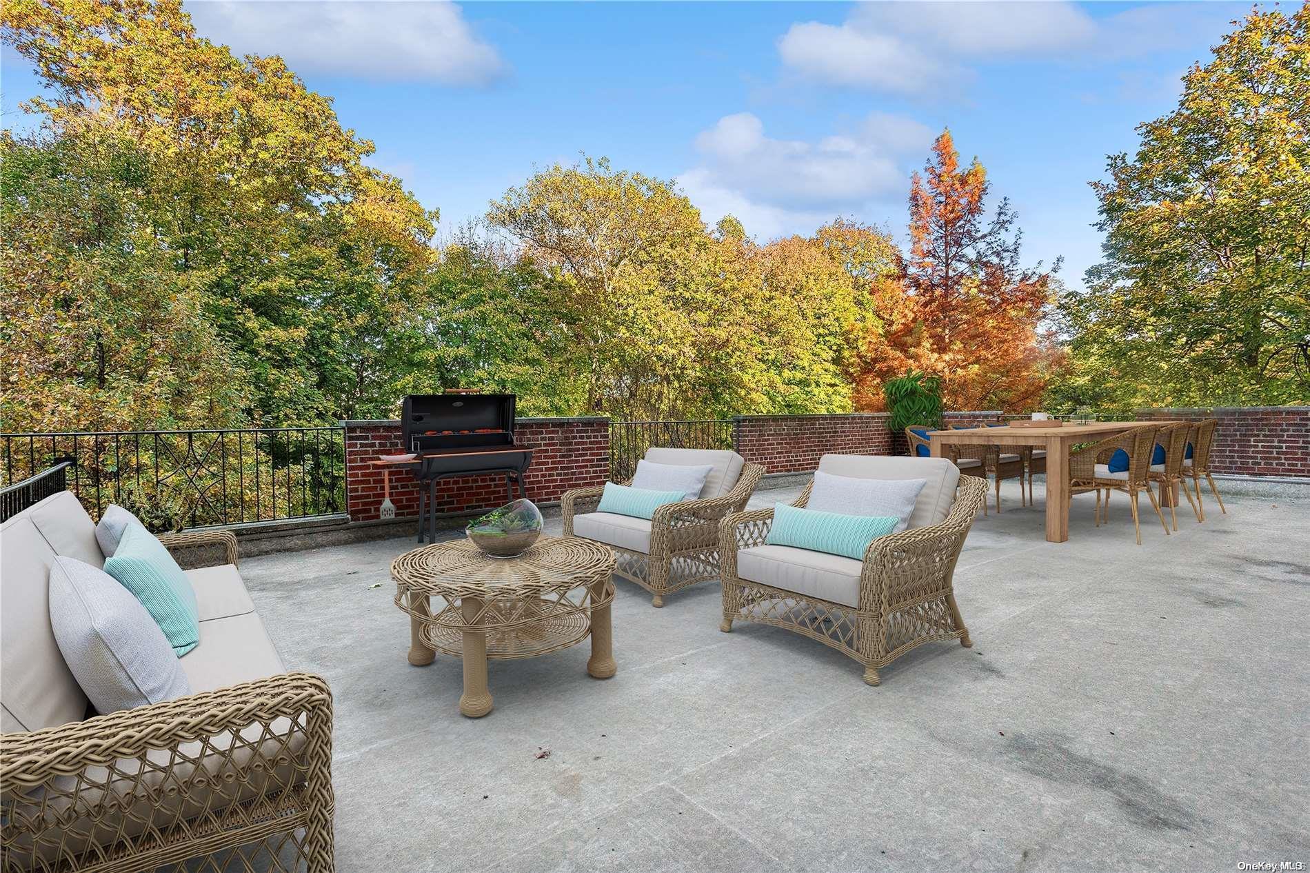 76-35 113th Street Unit: 1K