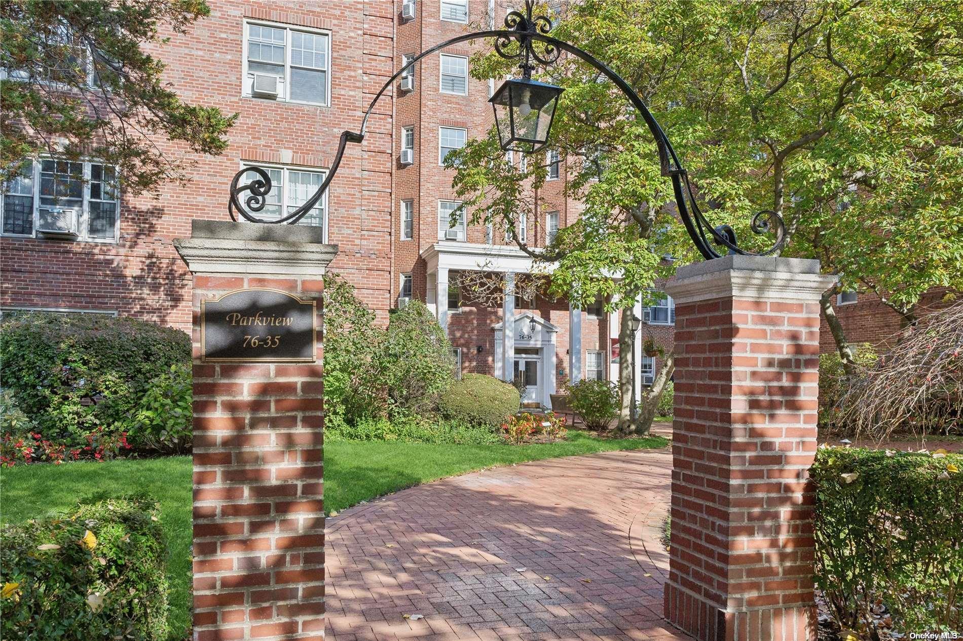 76-35 113th Street Unit: 1K
