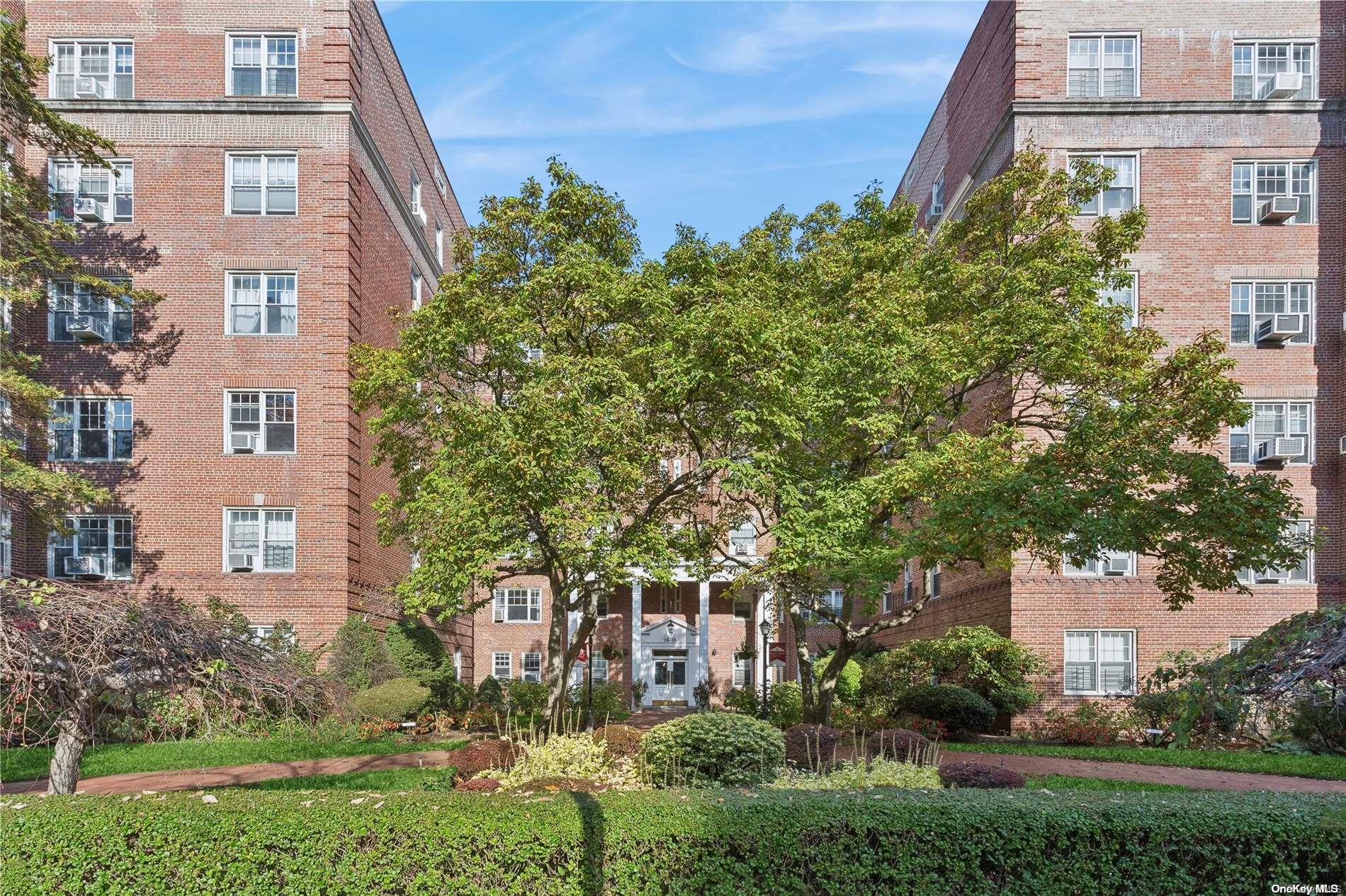76-35 113th Street Unit: 1K