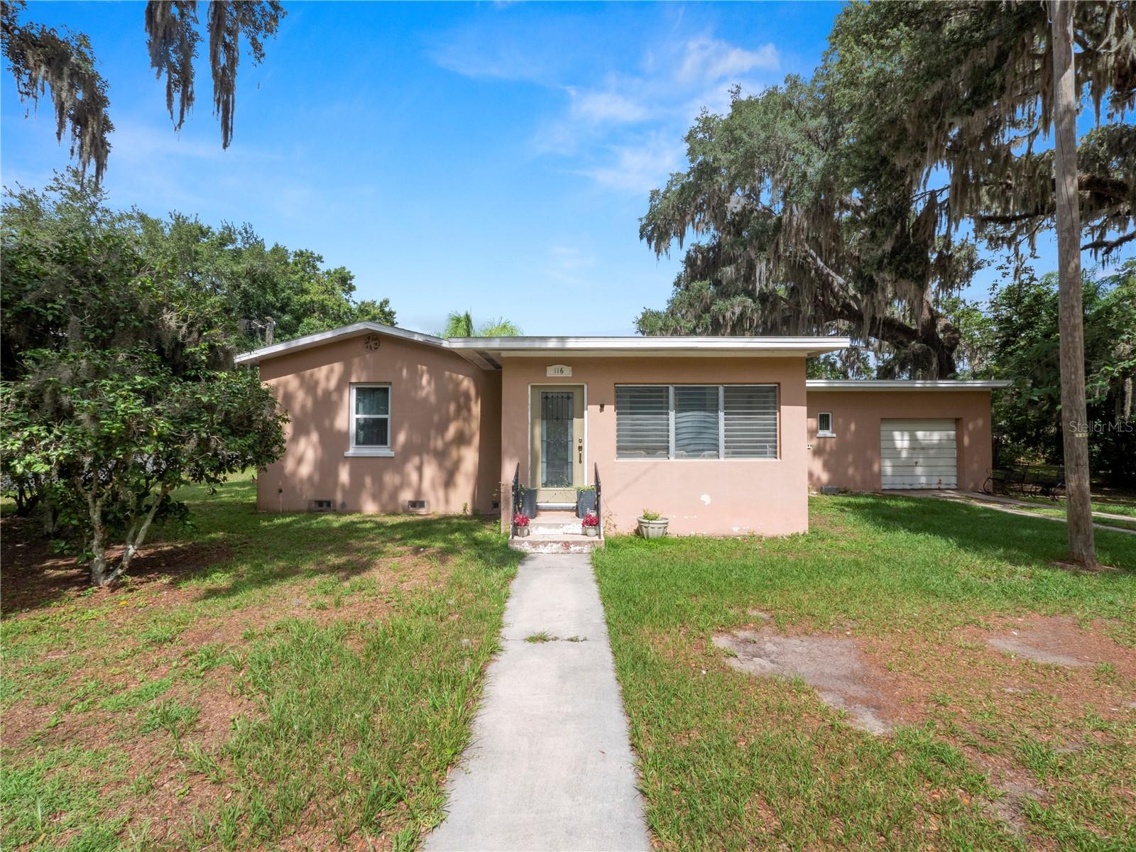116 S LANIER AVE