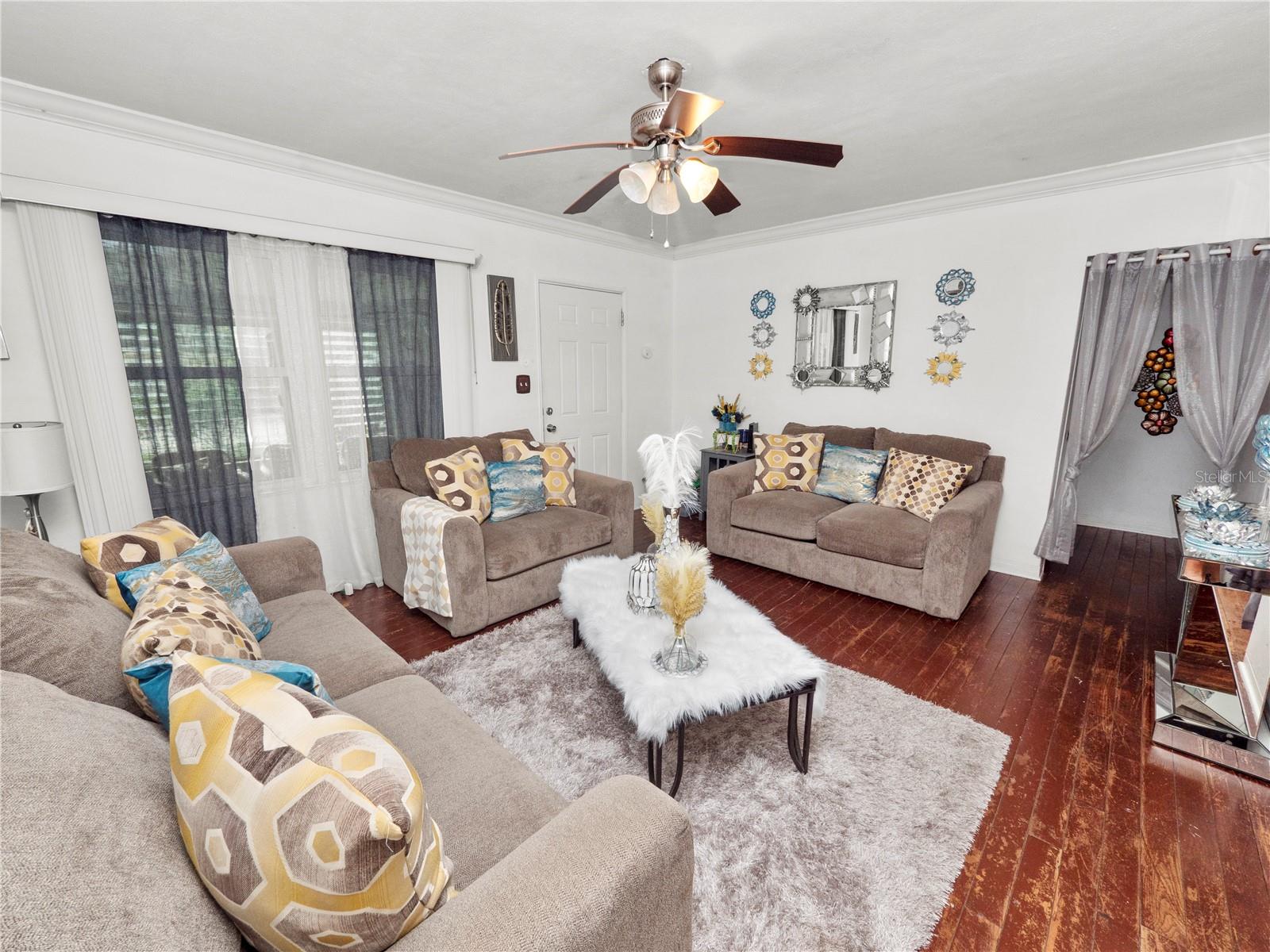 116 S LANIER AVE