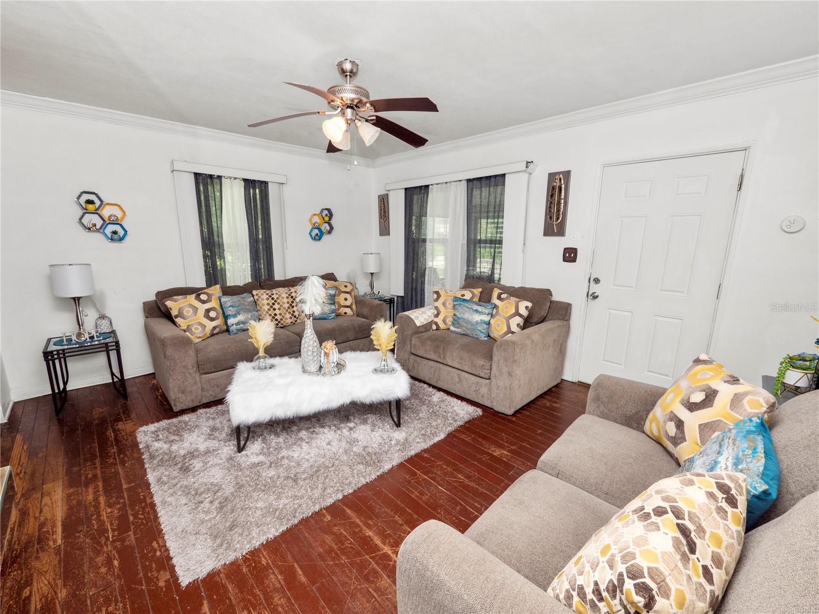 116 S LANIER AVE
