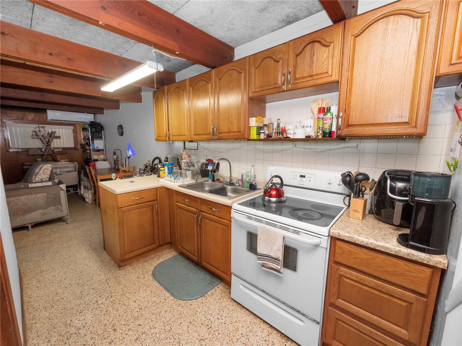 500 N TECUMSEH AVE #1