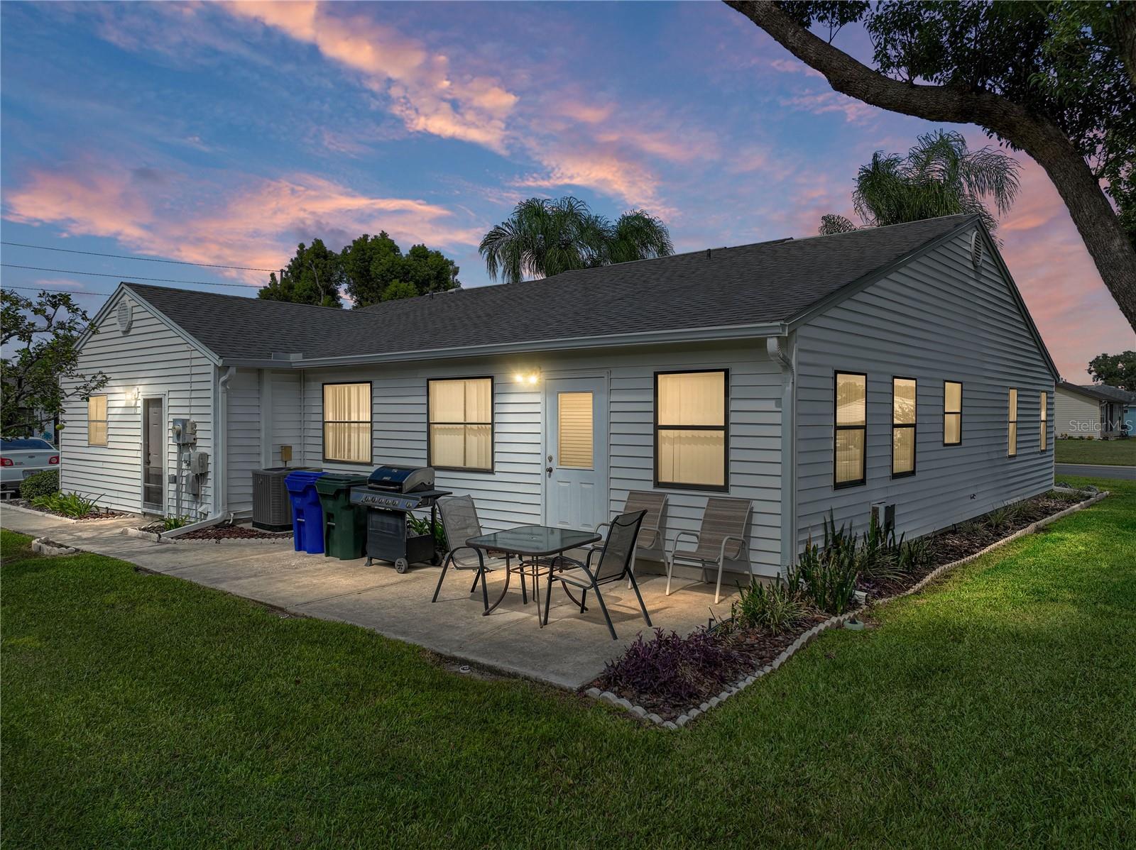 6194 SANDERLING DR
