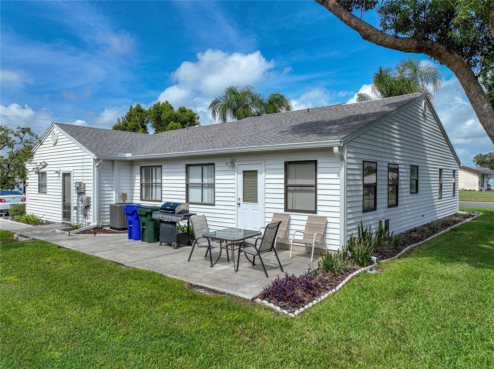 6194 SANDERLING DR