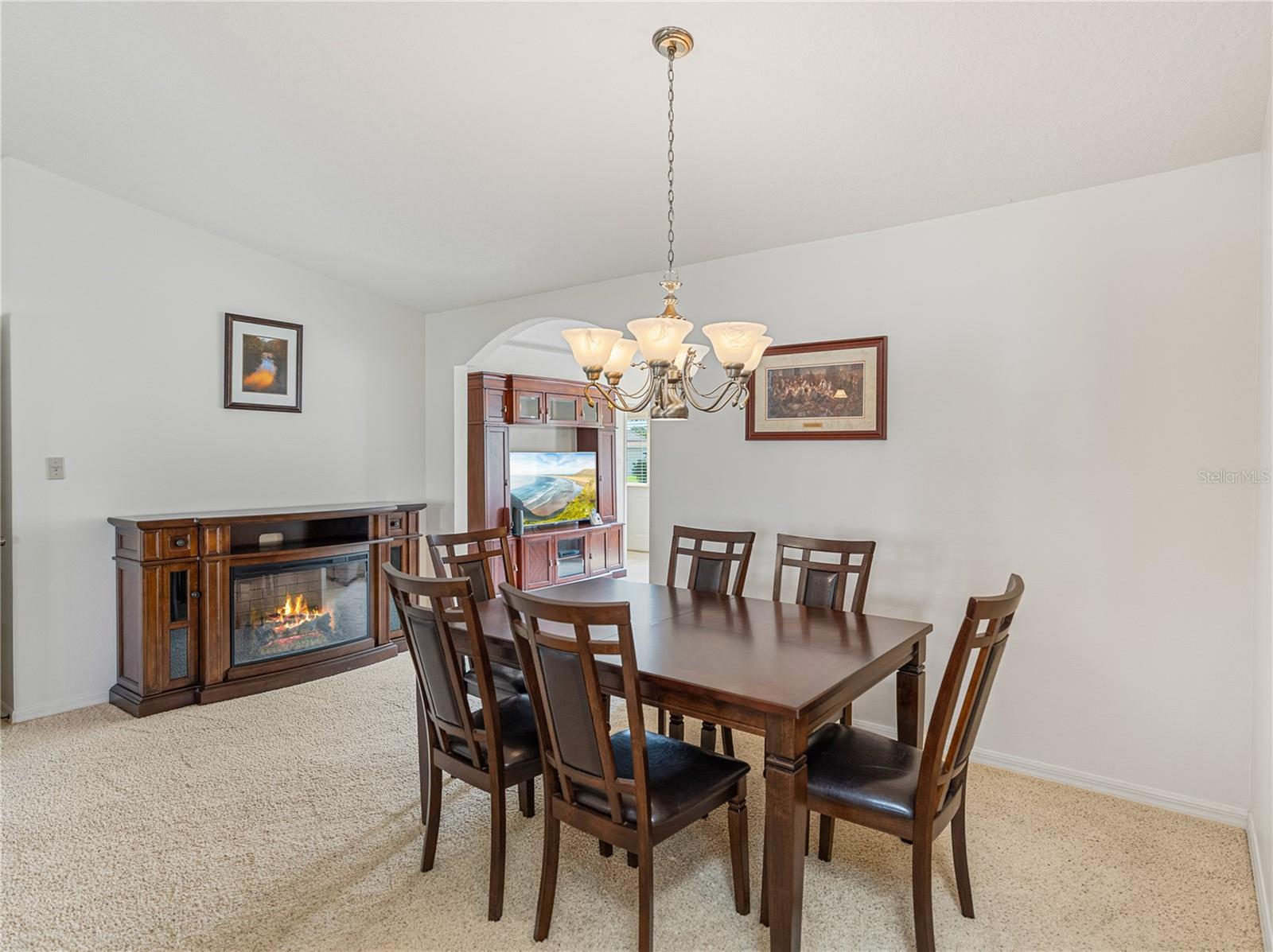 6194 SANDERLING DR