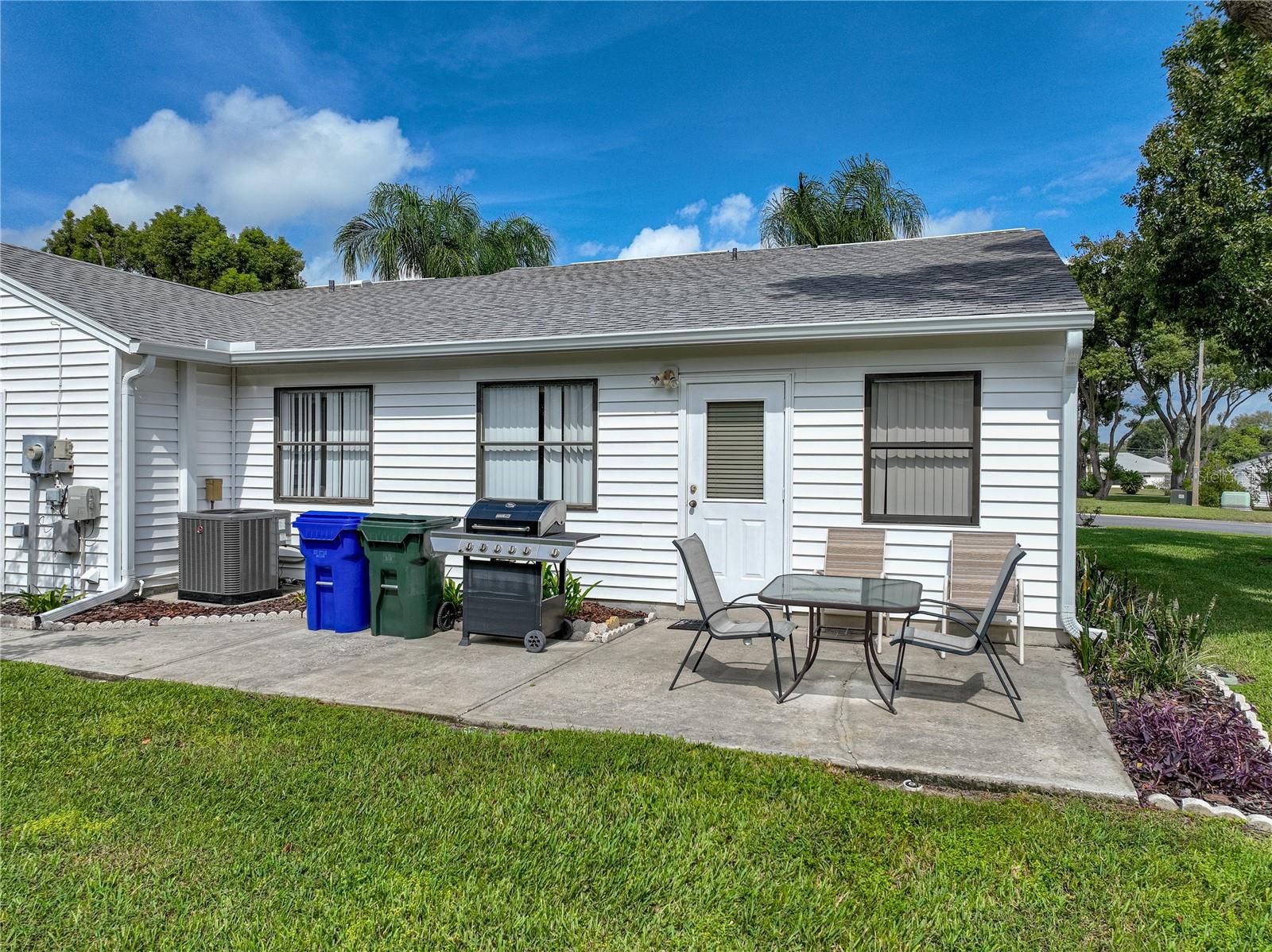6194 SANDERLING DR