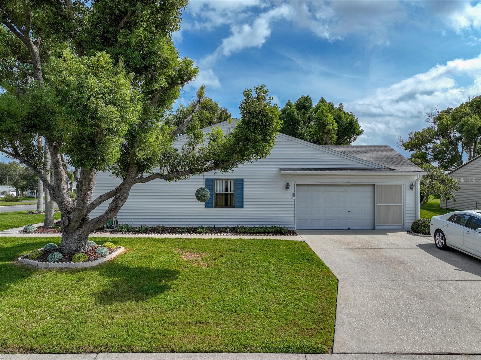 6194 SANDERLING DR