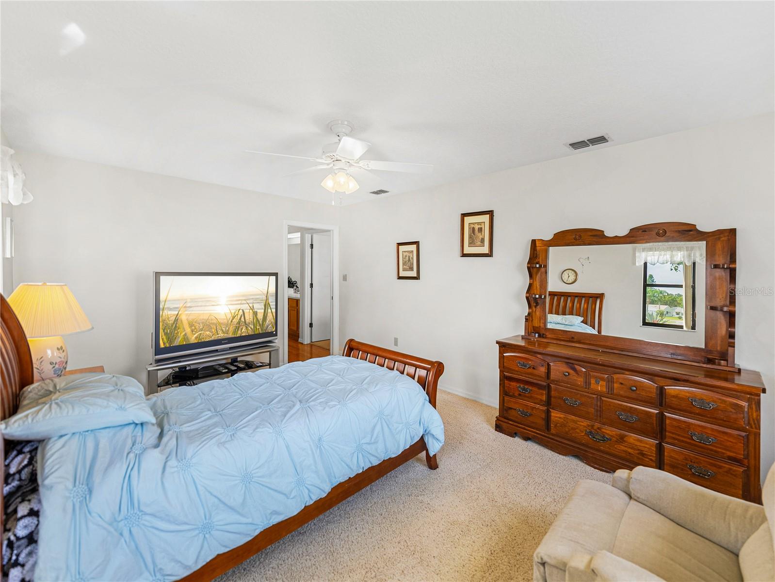 6194 SANDERLING DR