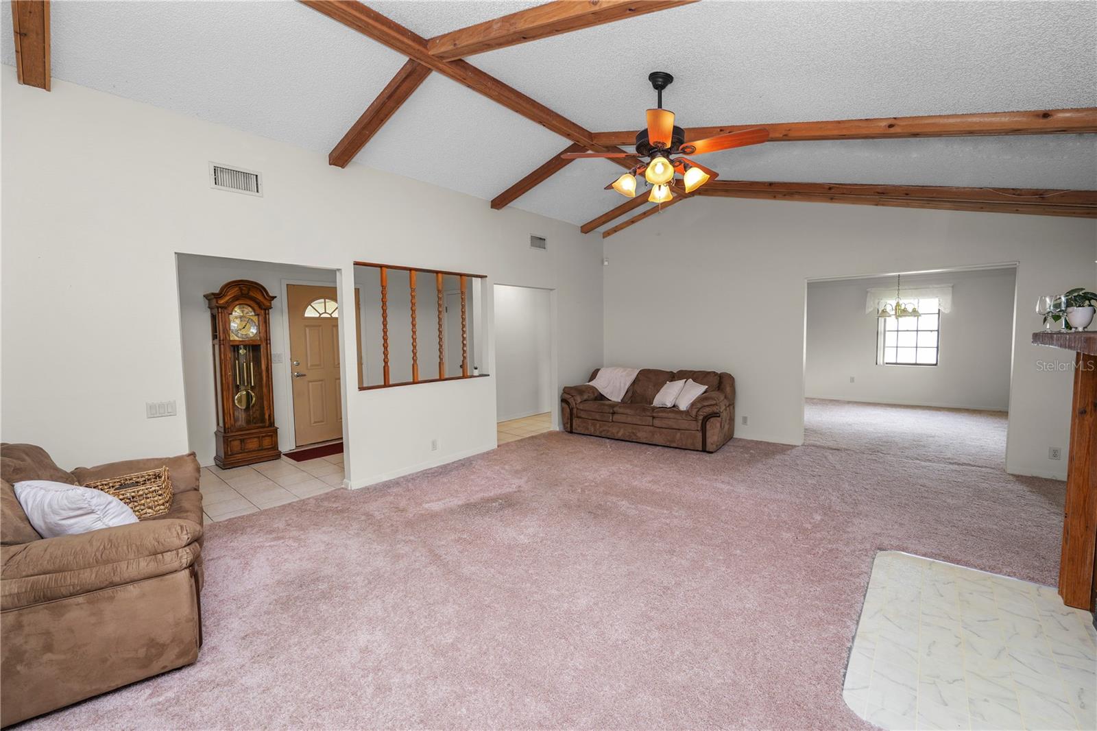 1917 LORI LN W