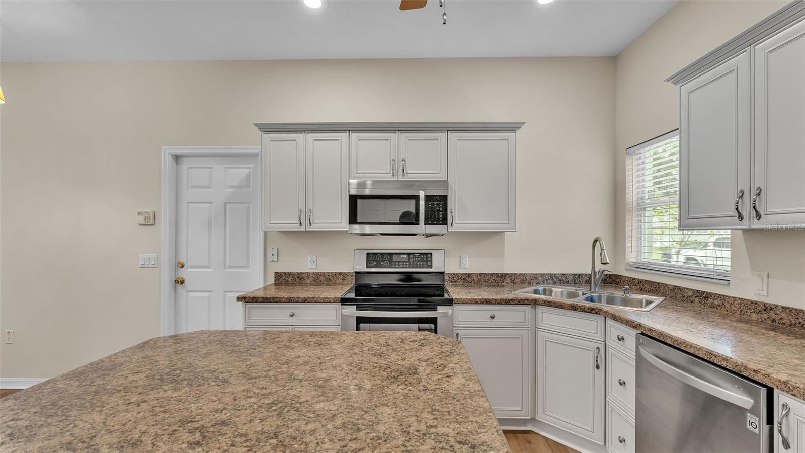 4445 PEBBLE POINTE DR