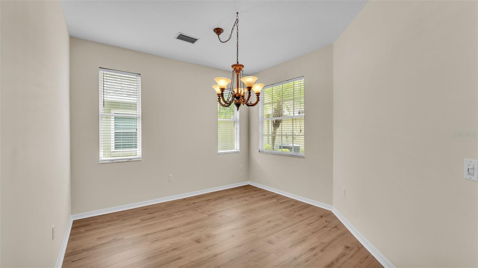 4445 PEBBLE POINTE DR