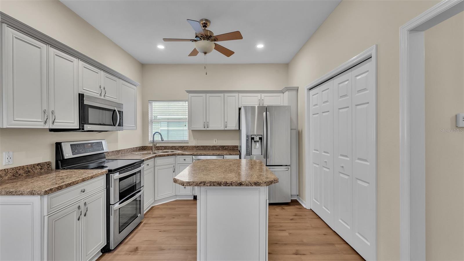 4445 PEBBLE POINTE DR