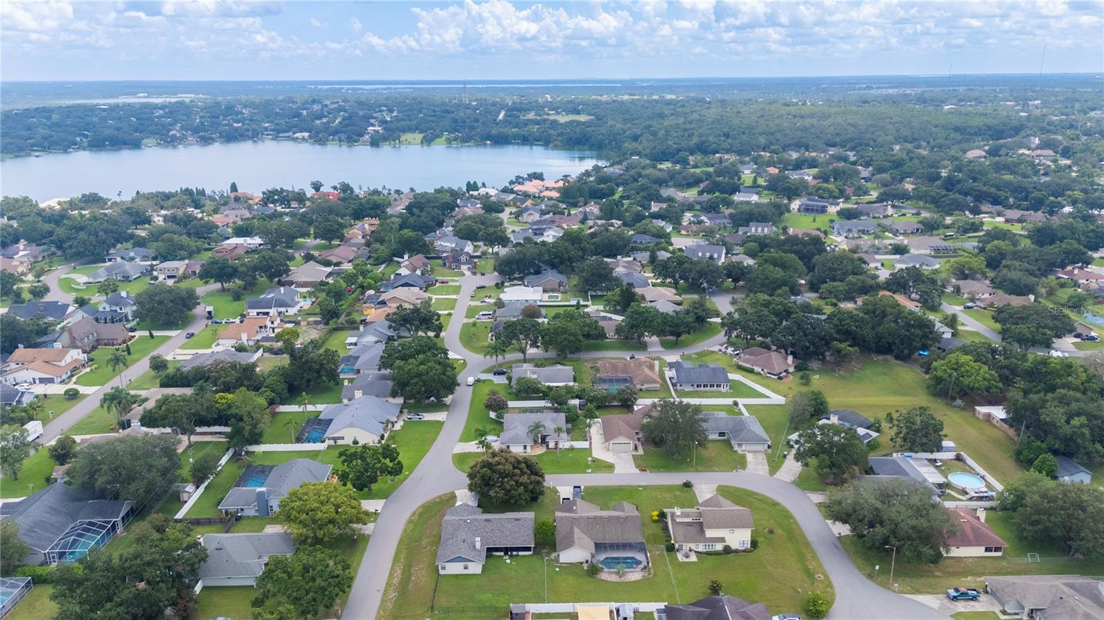 1054 COLONY PARK DR