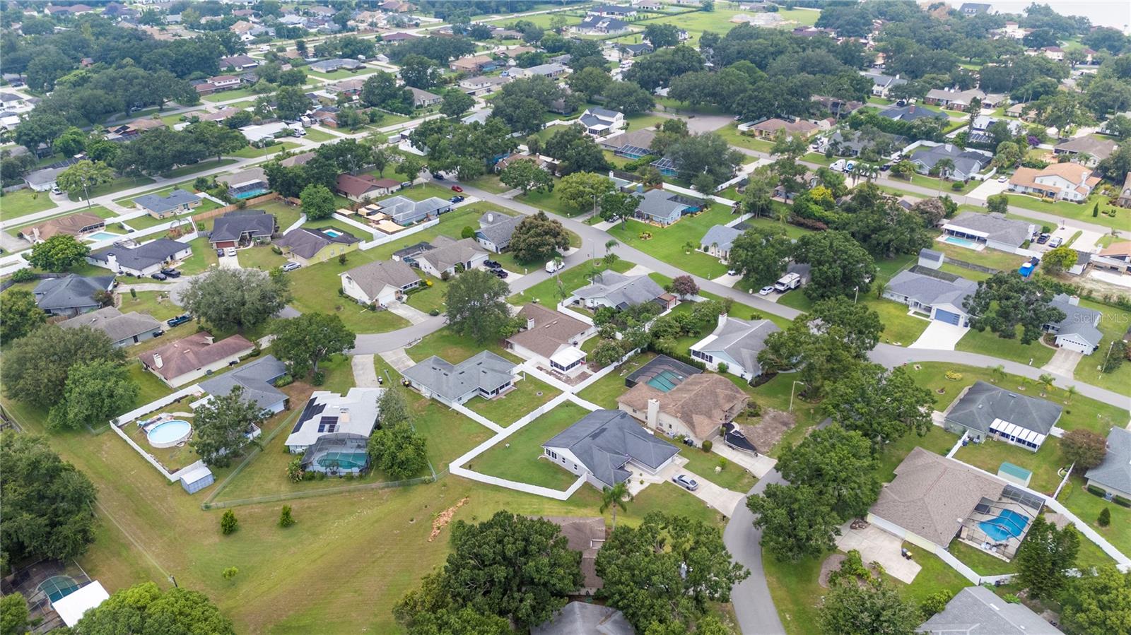 1054 COLONY PARK DR