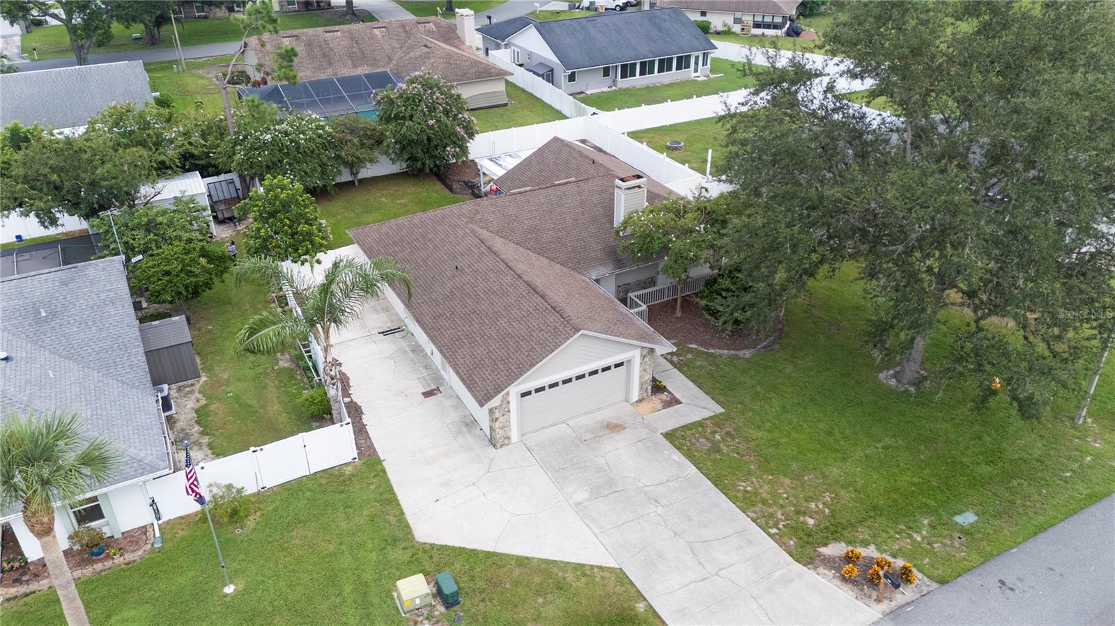 1054 COLONY PARK DR