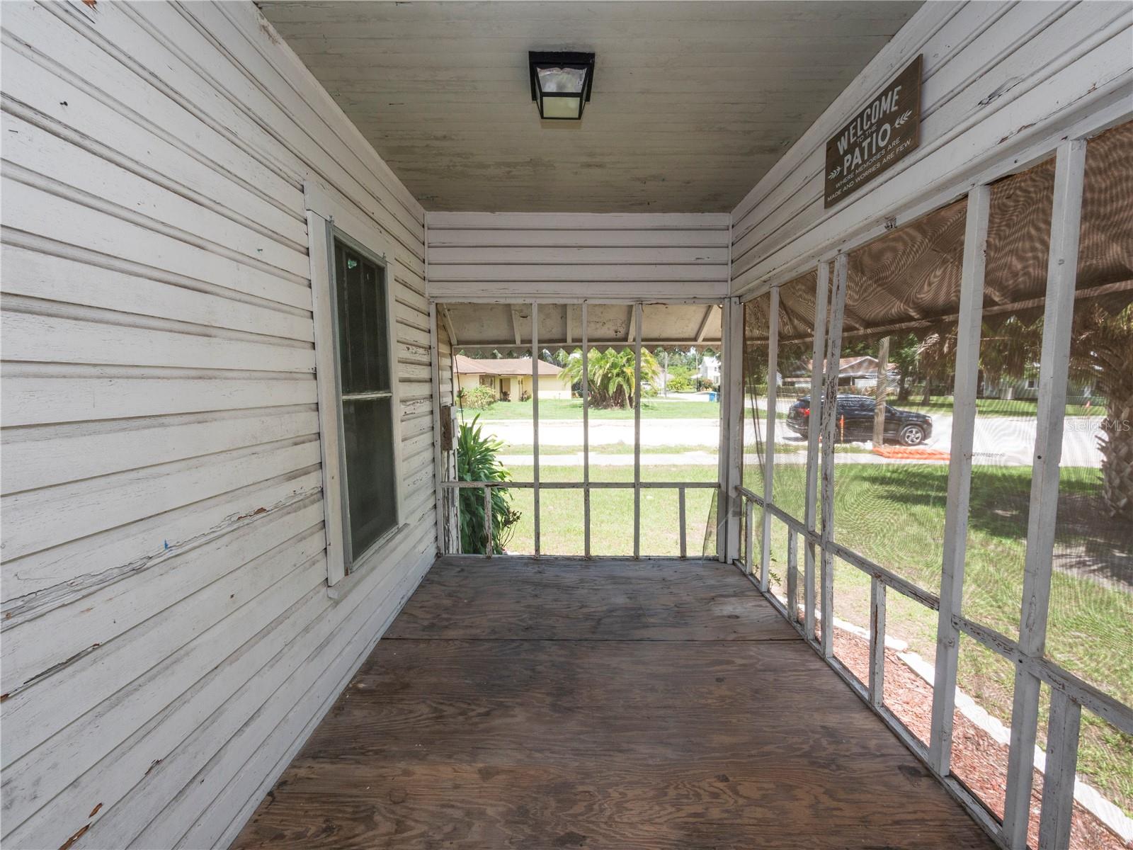 26 S LANIER AVE