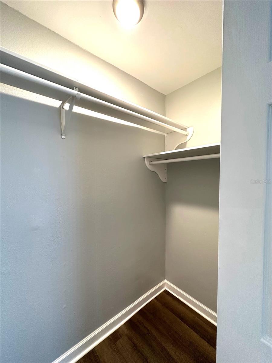 6311 HIGHLAND GARDENS CT