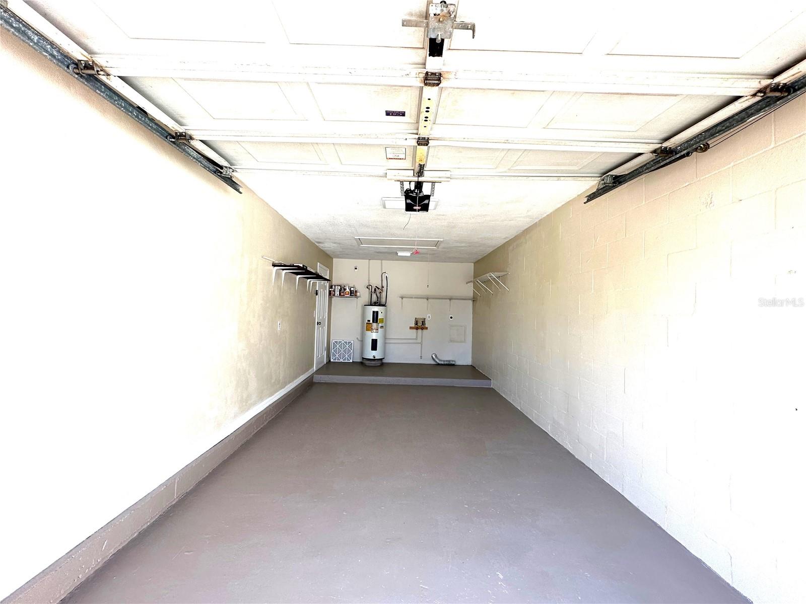 6311 HIGHLAND GARDENS CT