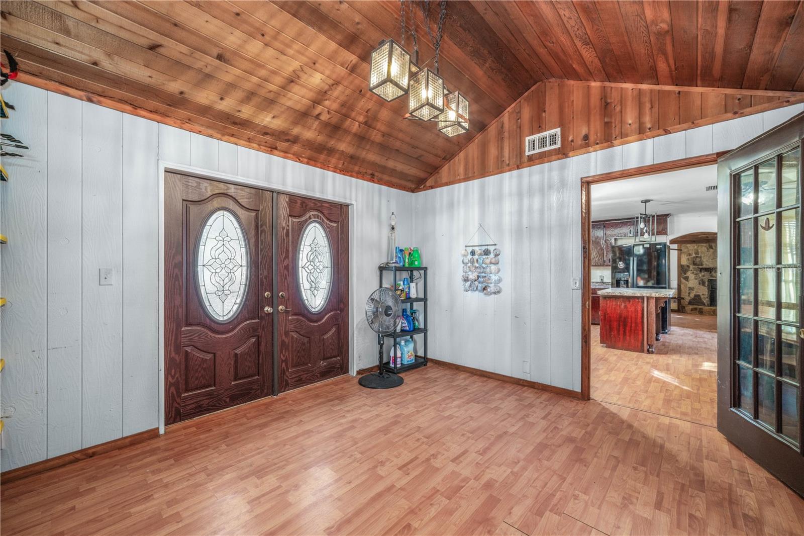 3250 MOUNTAIN LAKE CUTOFF RD