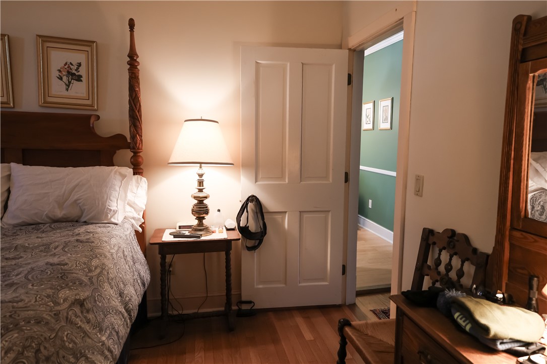 6 Howe Avenue 3