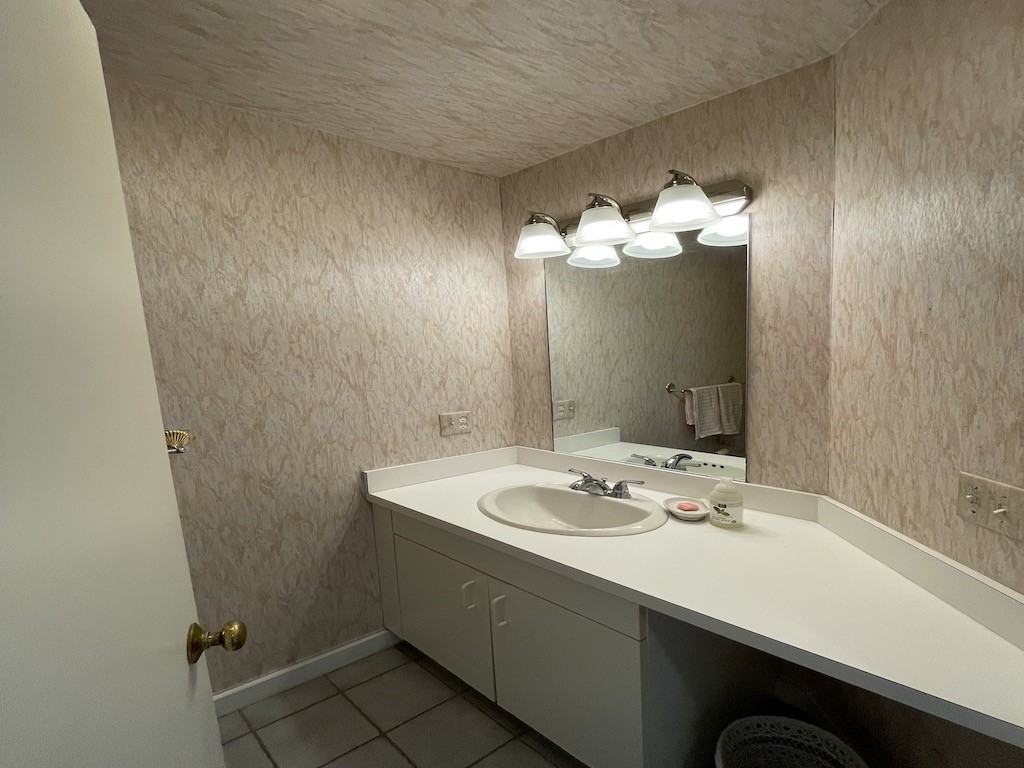 15 Hammersmith Road 33