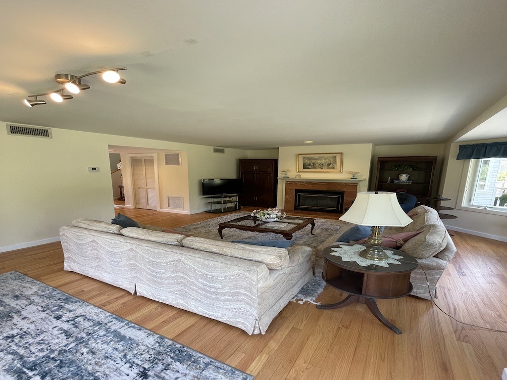 15 Hammersmith Road 33