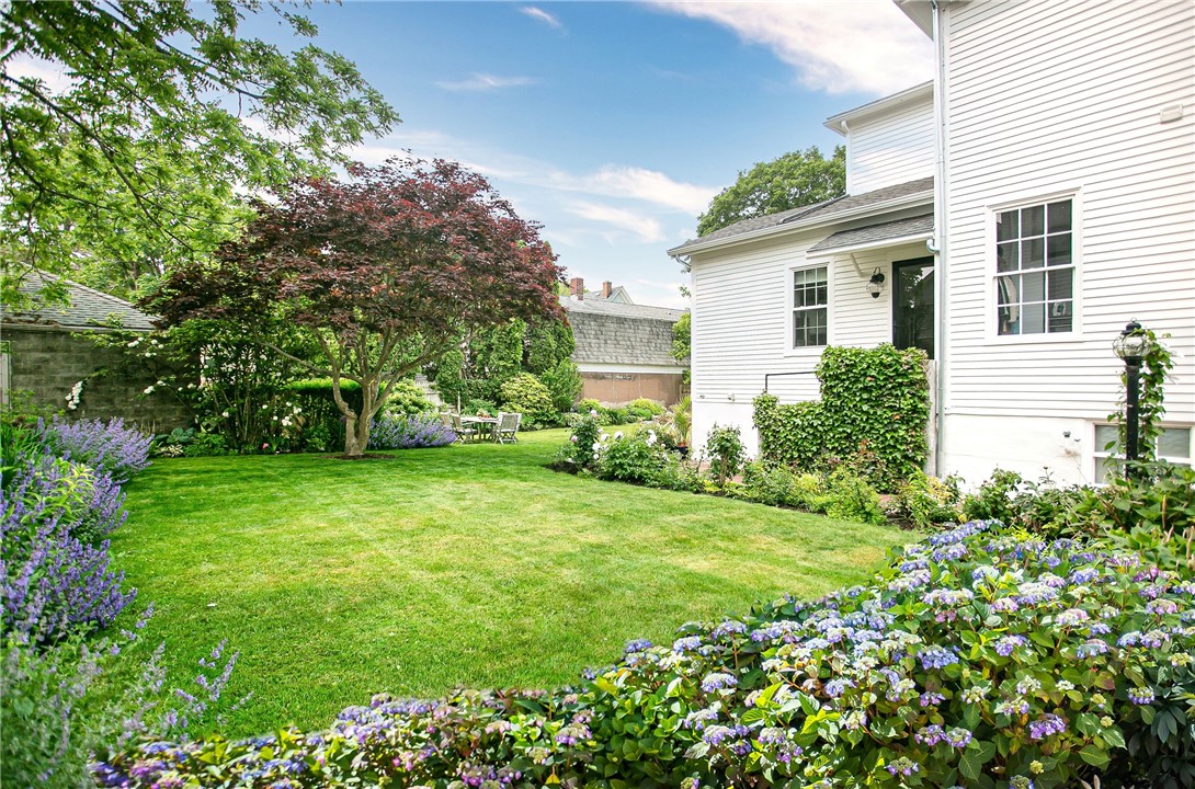 12 Poplar Street