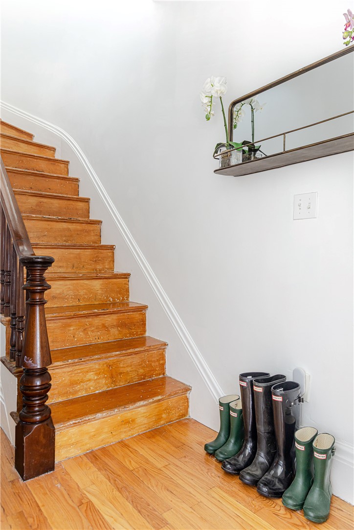 12 Poplar Street
