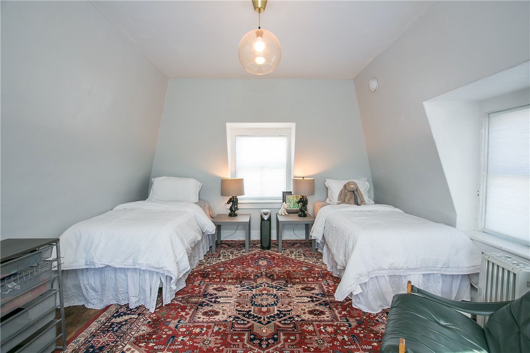 12 Poplar Street