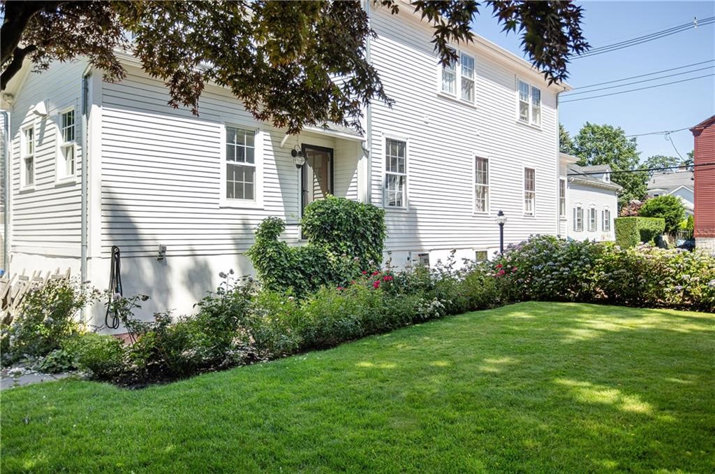 12 Poplar Street