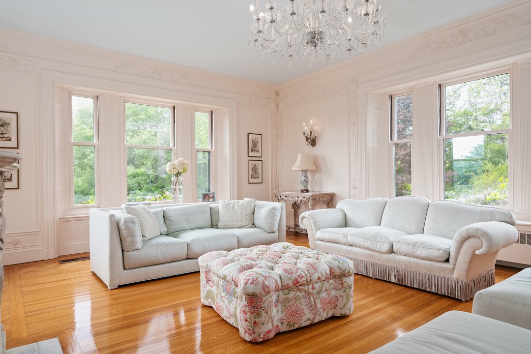 36 Beacon Hill Road