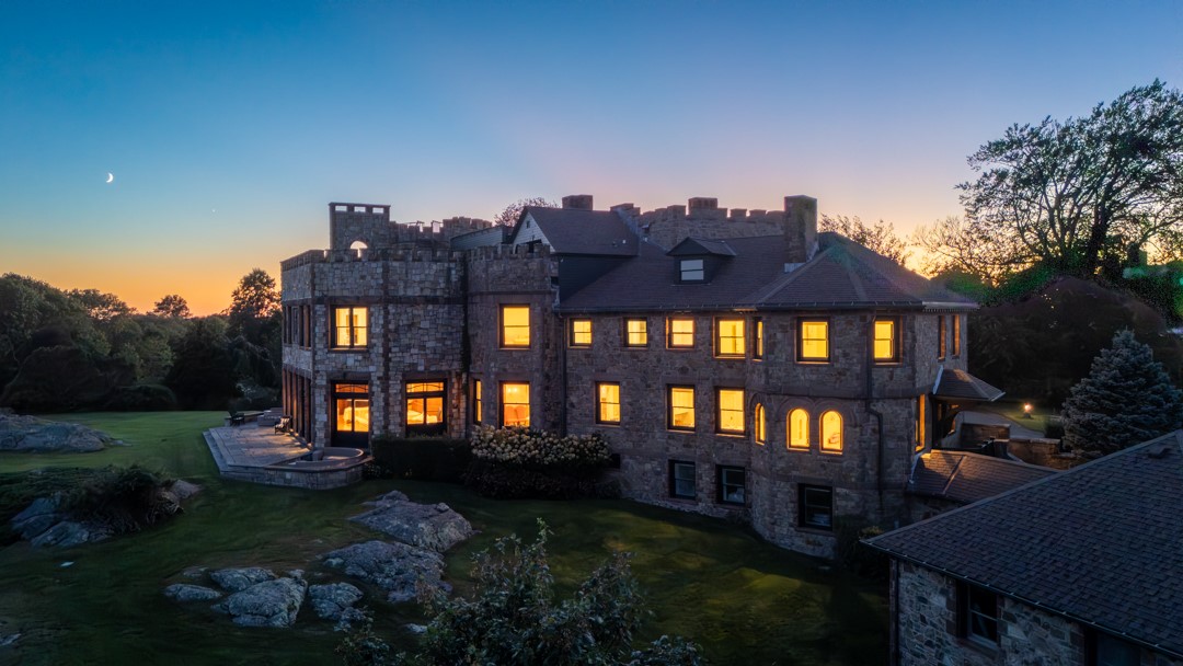 36 Beacon Hill Road
