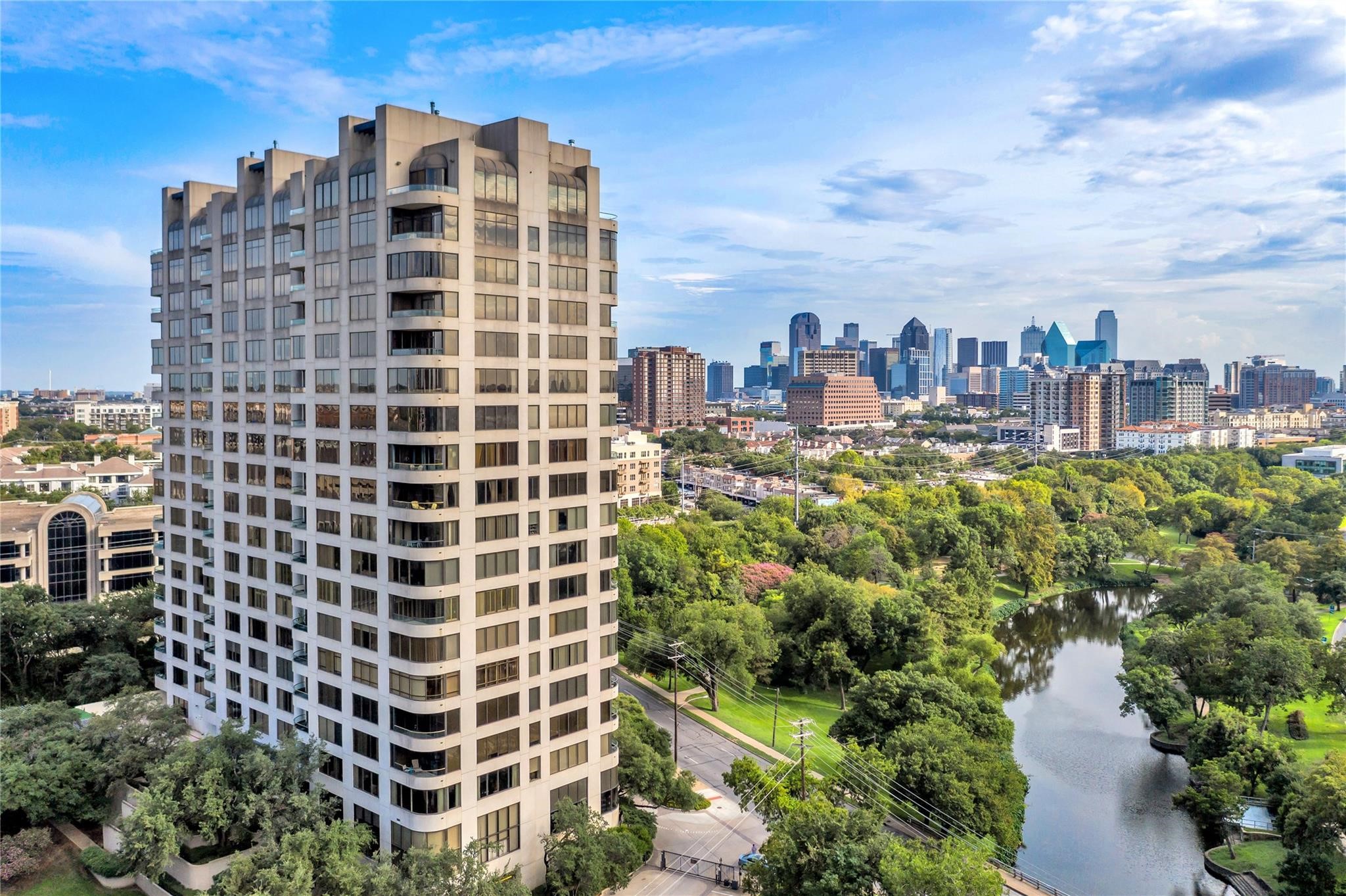 3510 TURTLE CREEK Boulevard PH18B