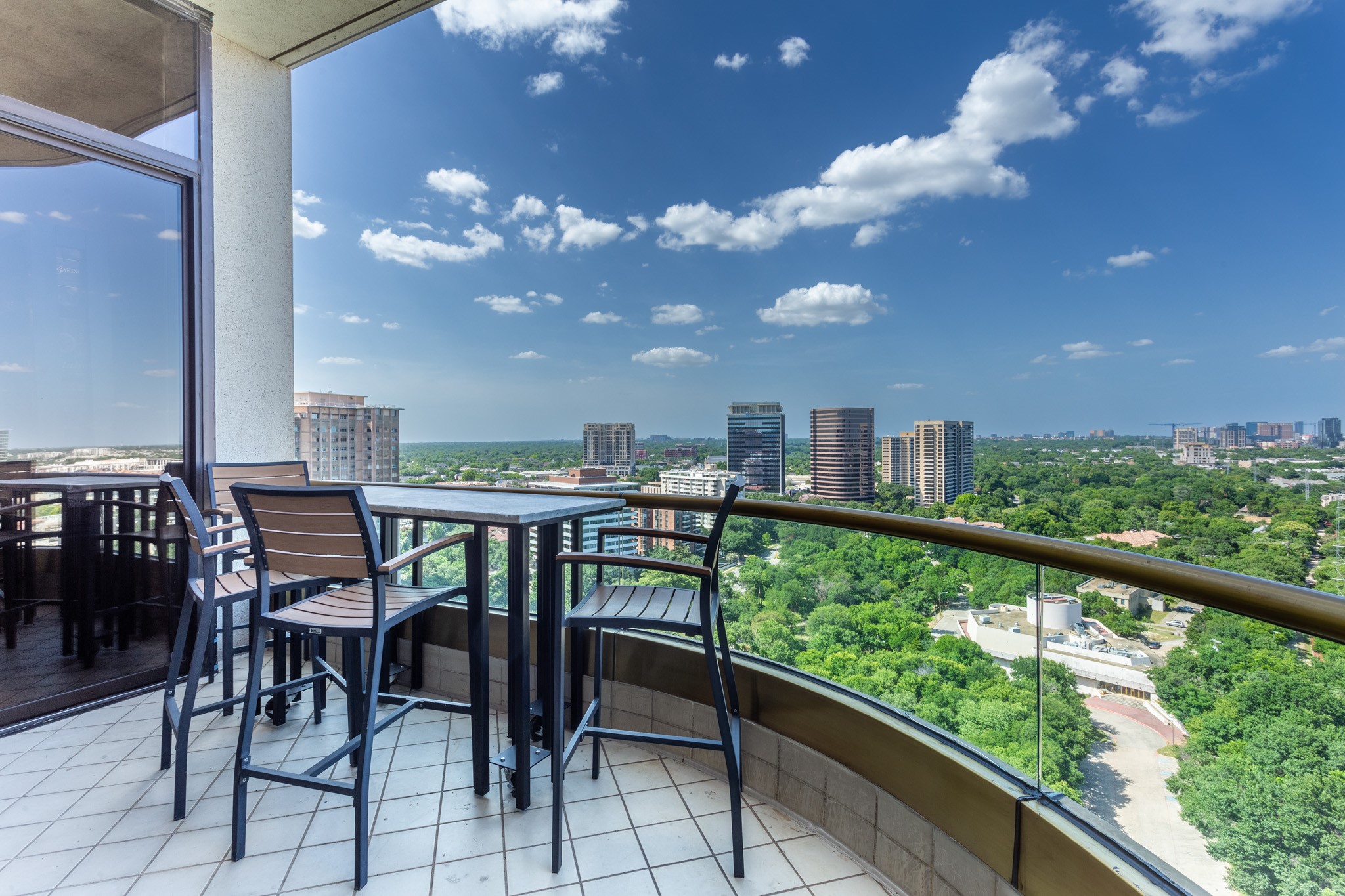 3510 TURTLE CREEK Boulevard PH18B