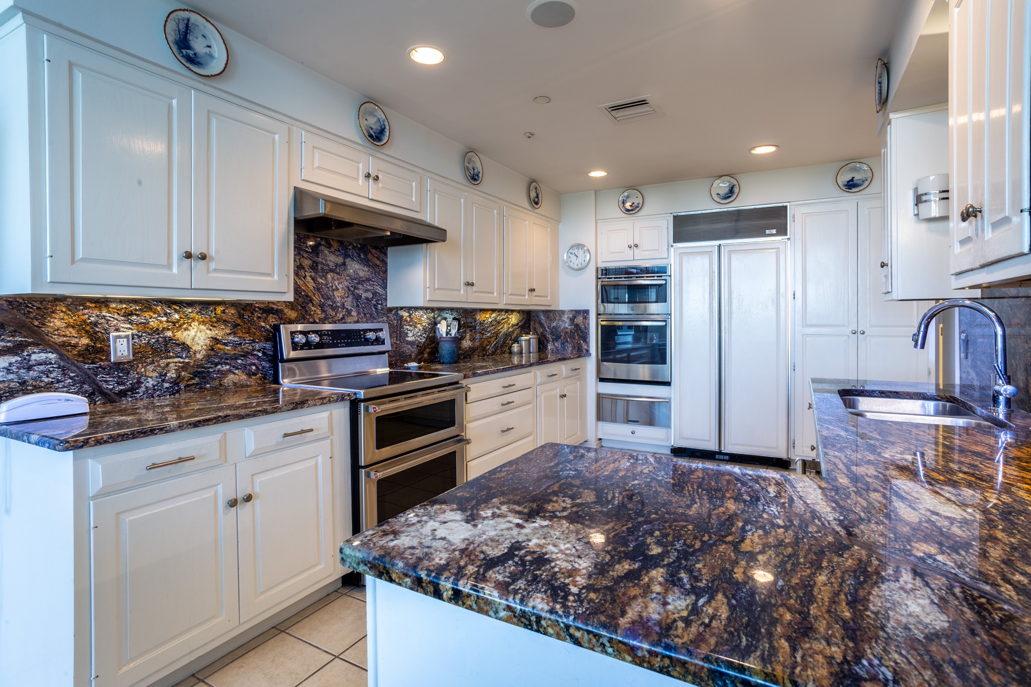 3510 Turtle Creek Boulevard 15B