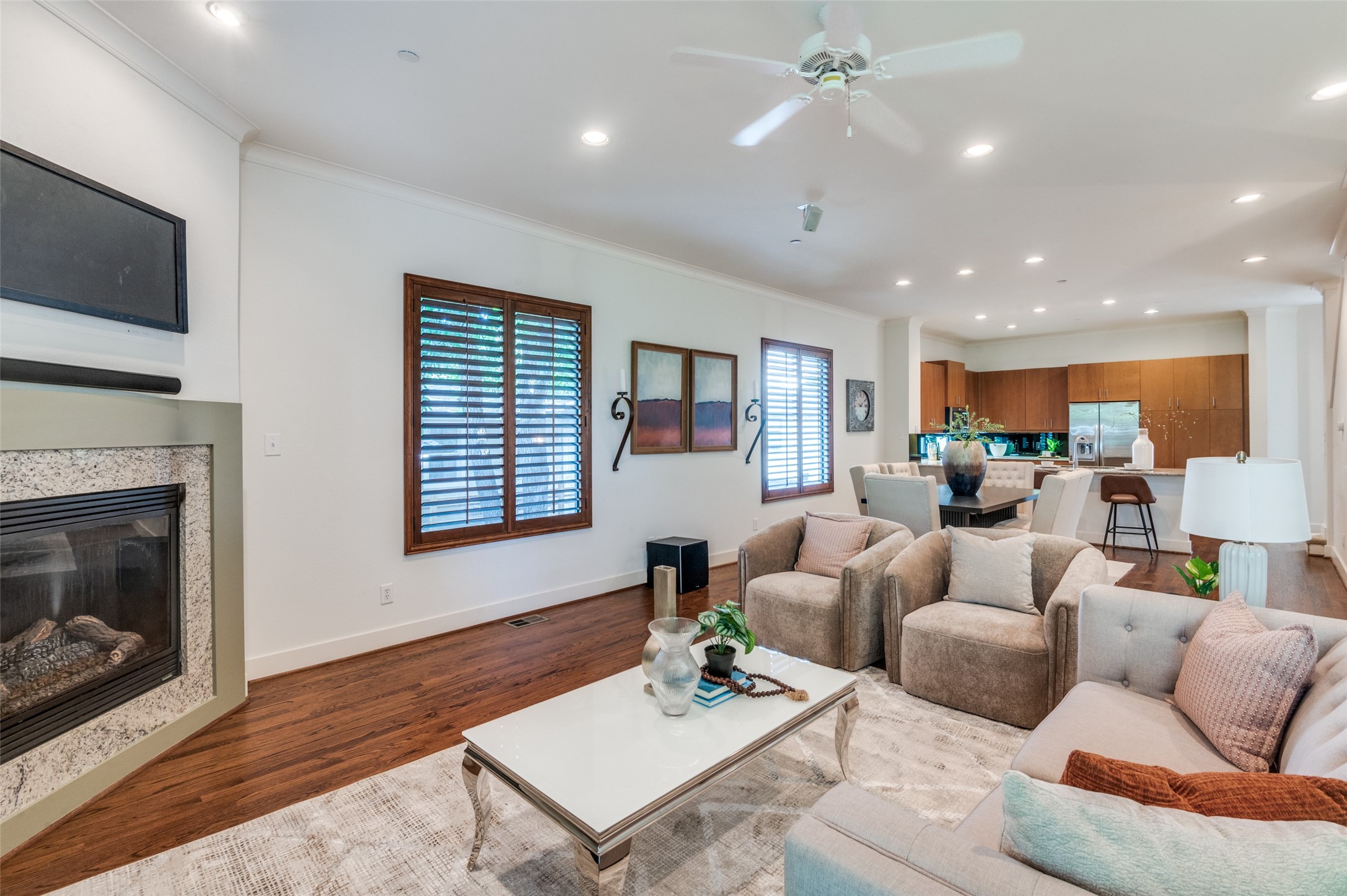 4023 RAWLINS Street 107