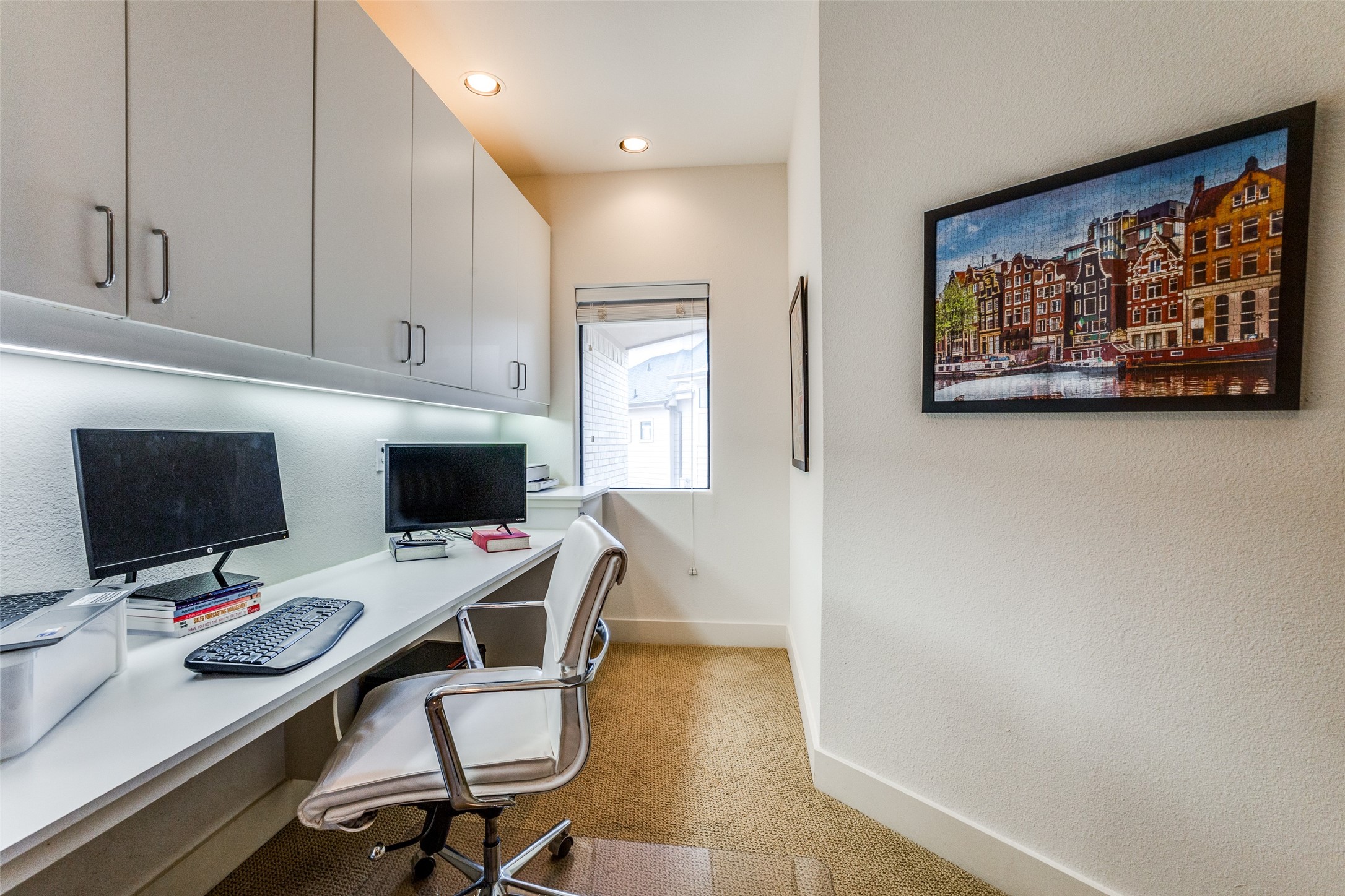 4023 RAWLINS Street 107