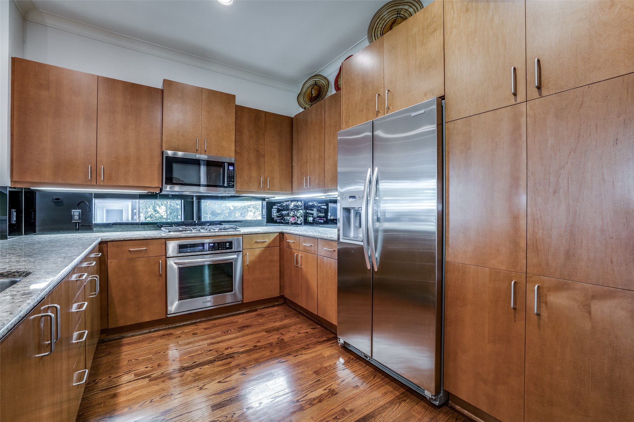 4023 RAWLINS Street 107
