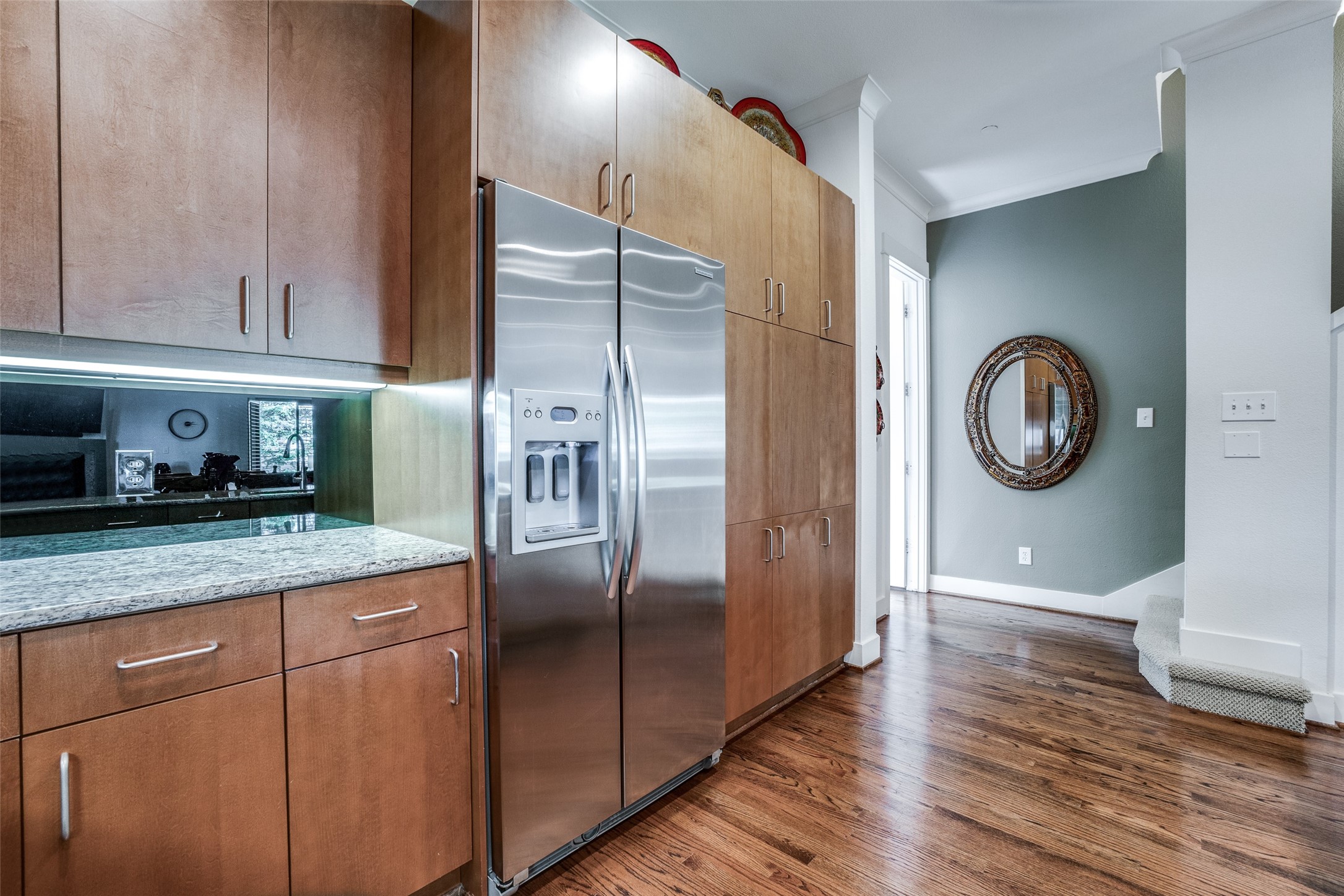 4023 RAWLINS Street 107