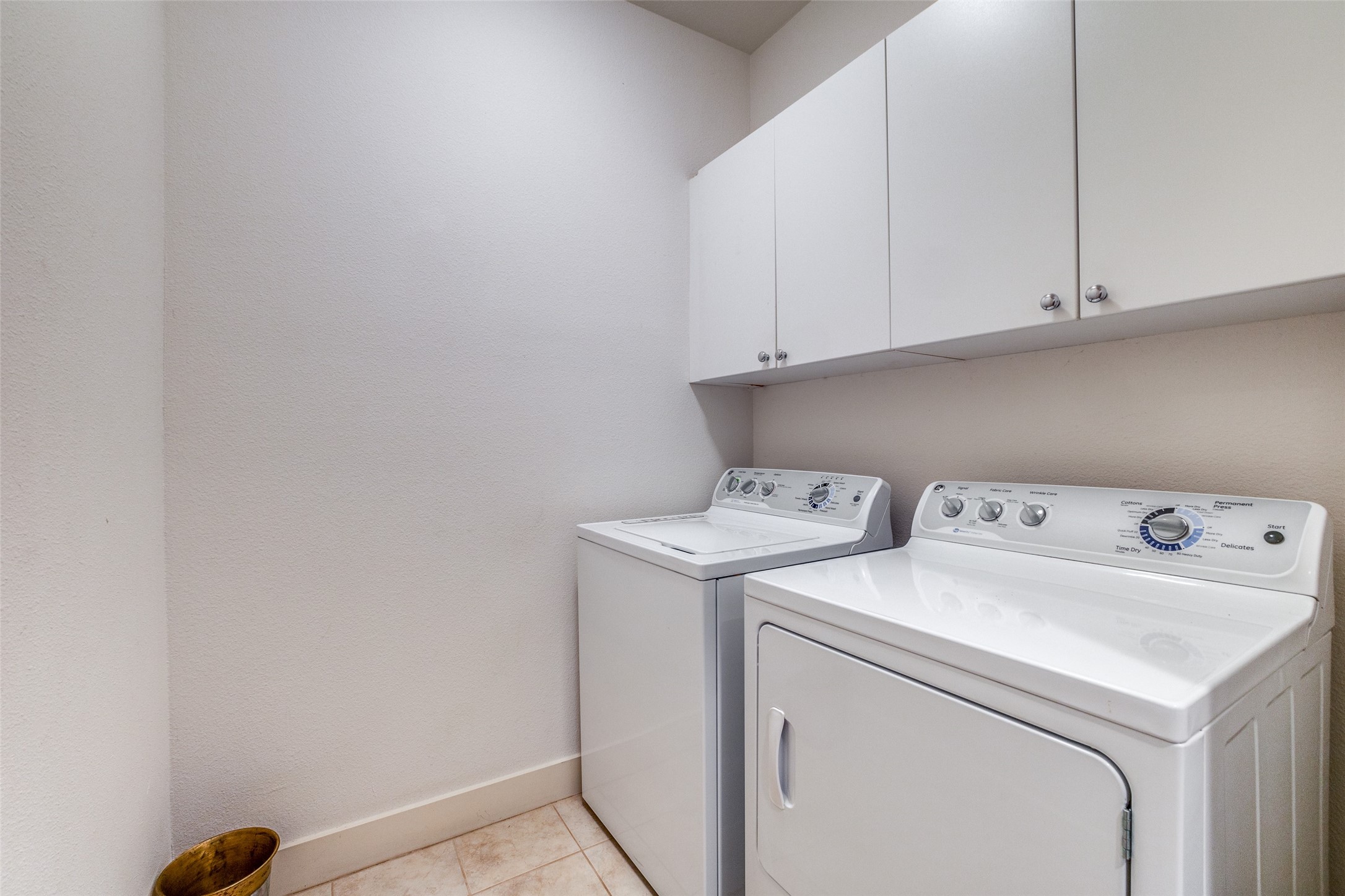 4023 RAWLINS Street 107