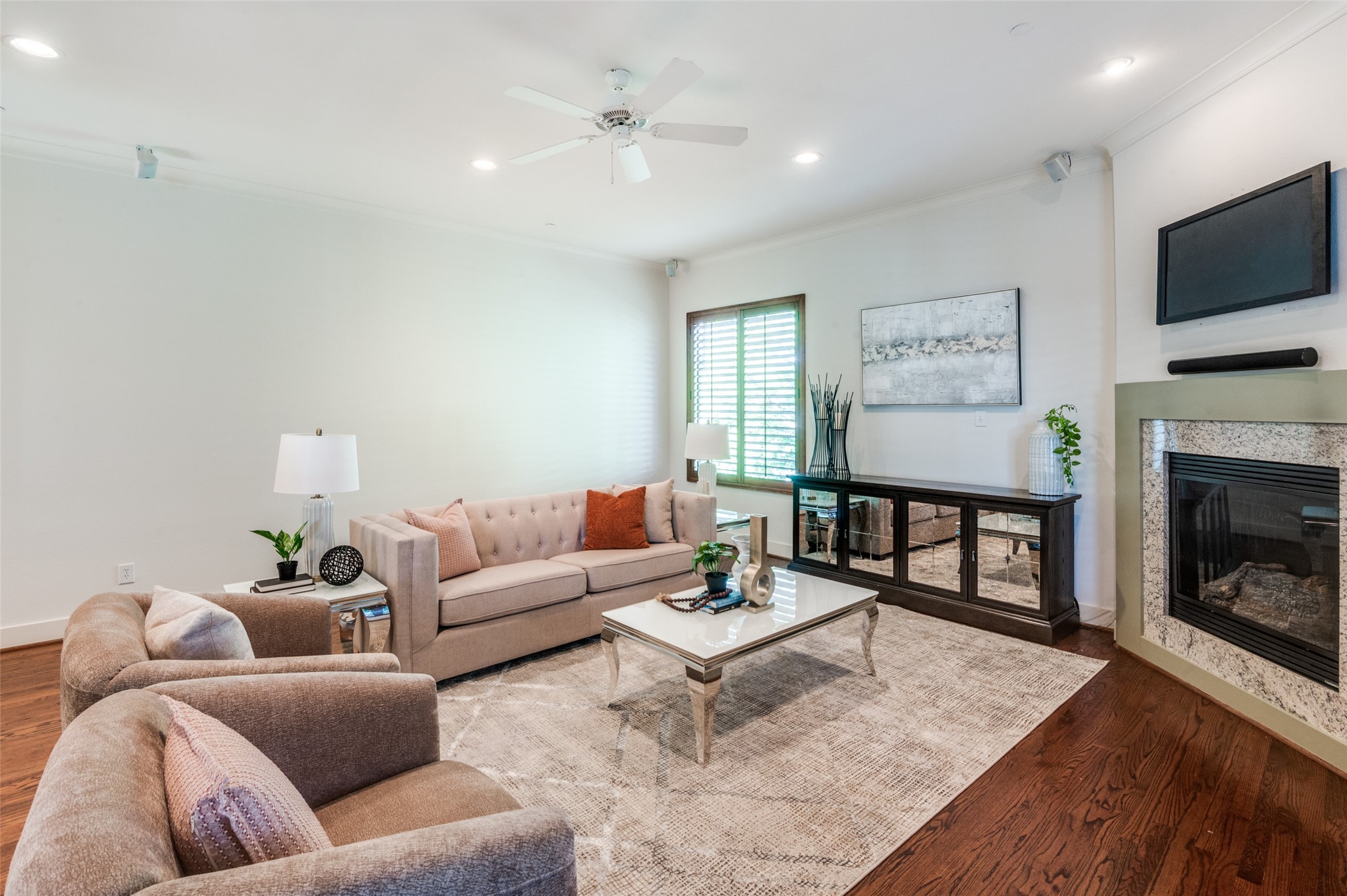 4023 RAWLINS Street 107