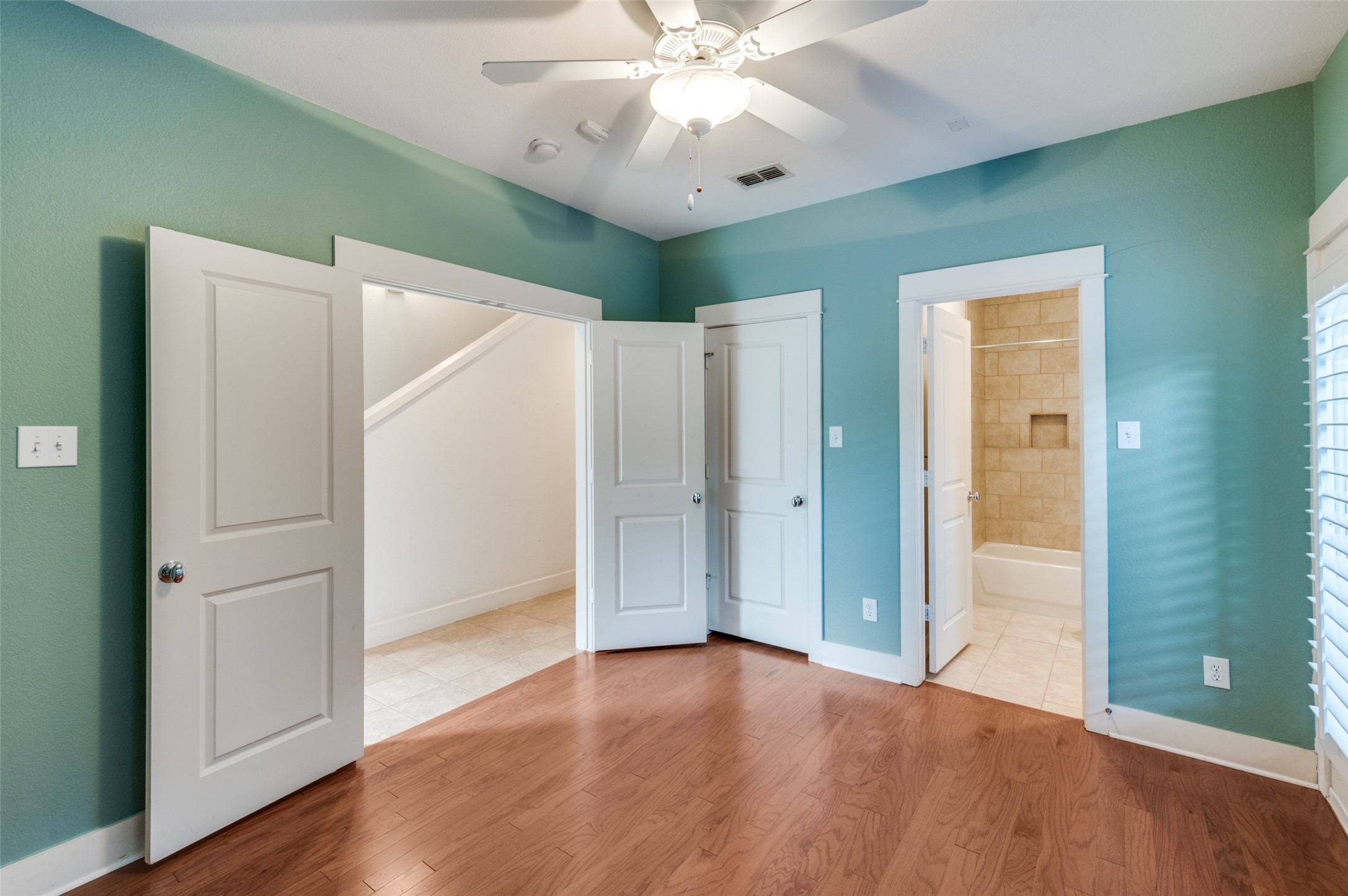 4023 RAWLINS Street 107