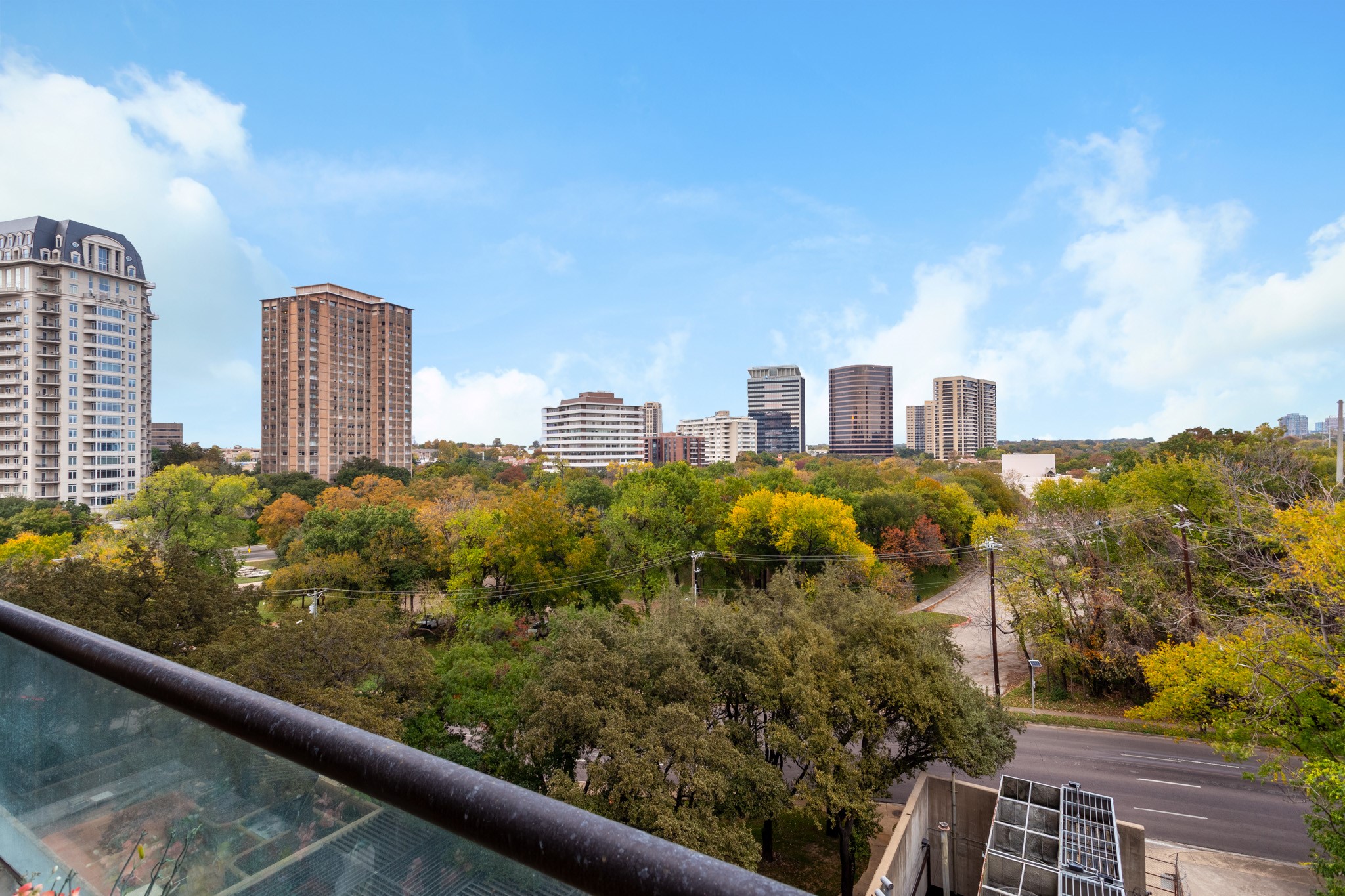 3510 TURTLE CREEK Boulevard 5C