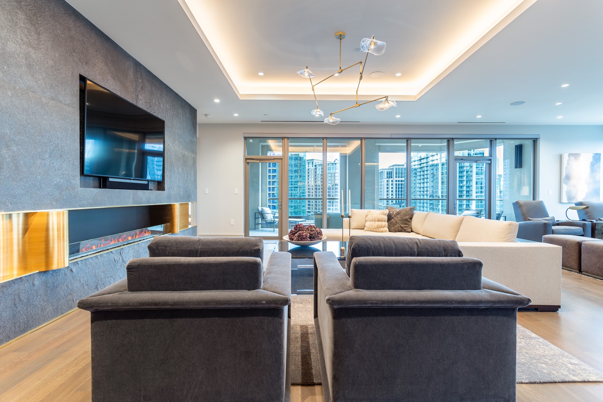 2300 WOLF Street 9B