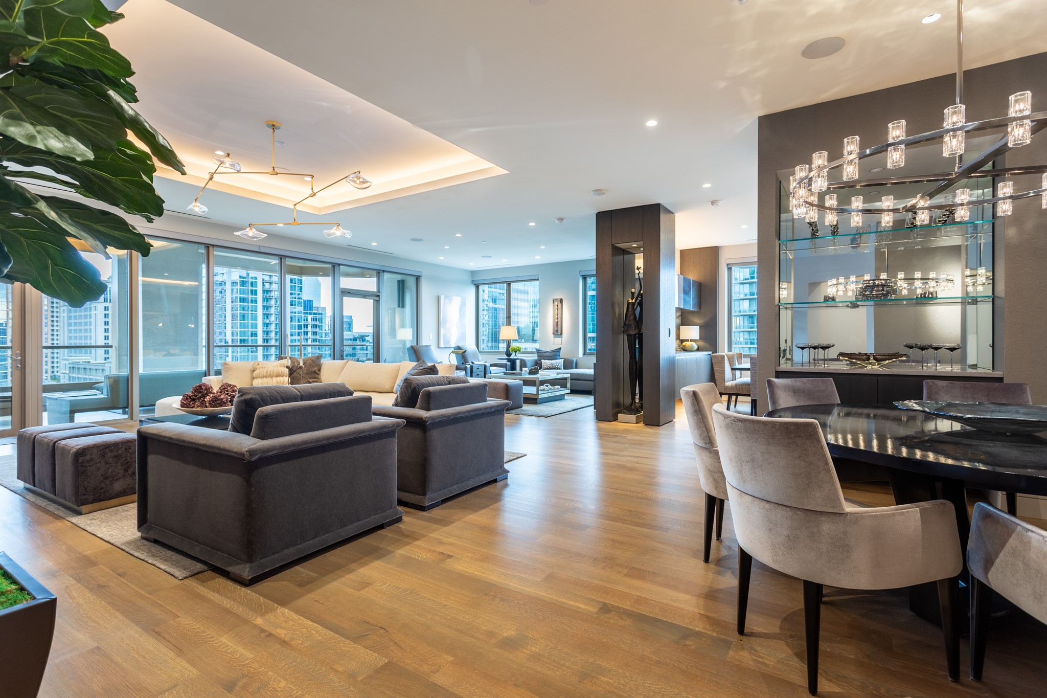 2300 WOLF Street 9B