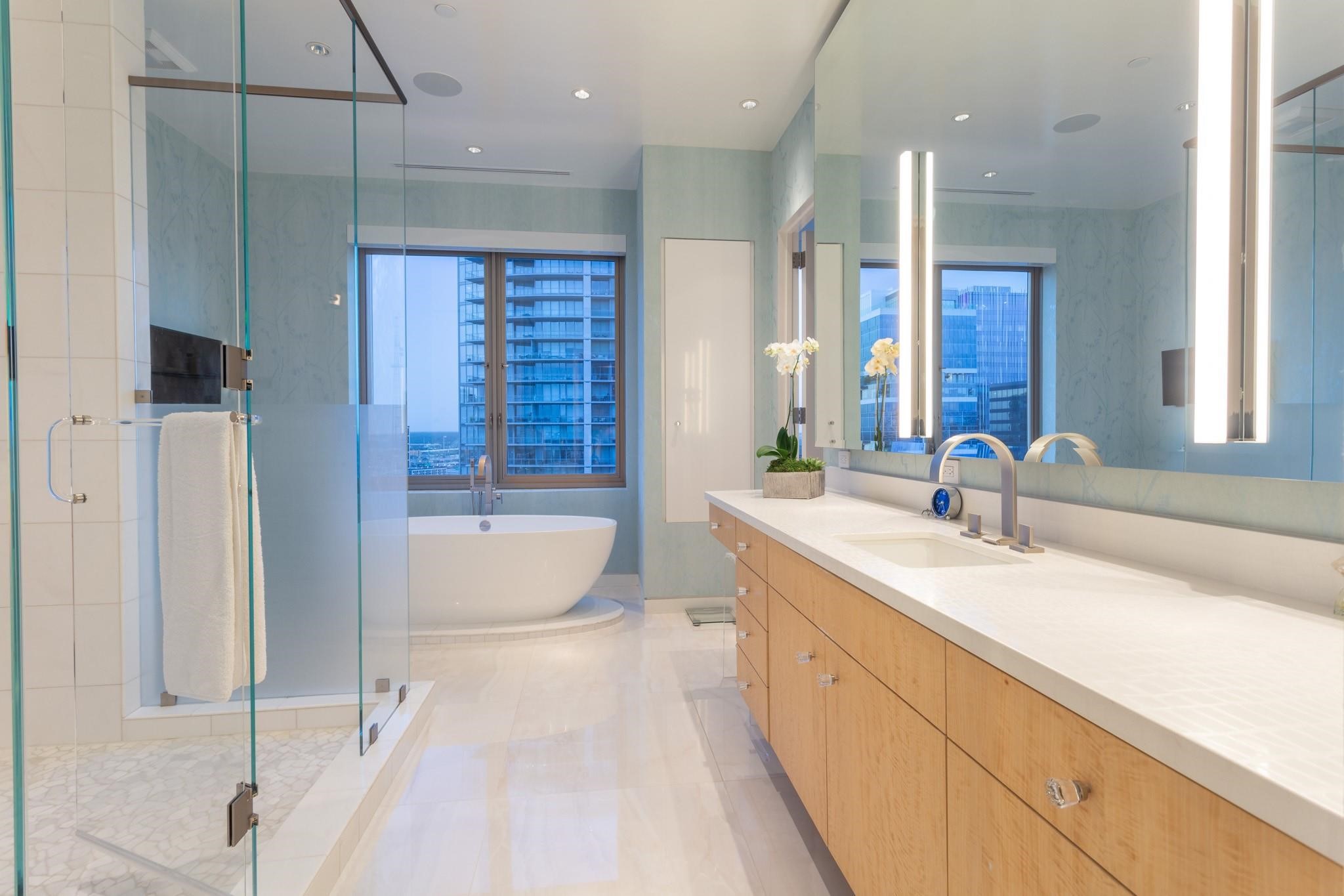 2300 WOLF Street 12B