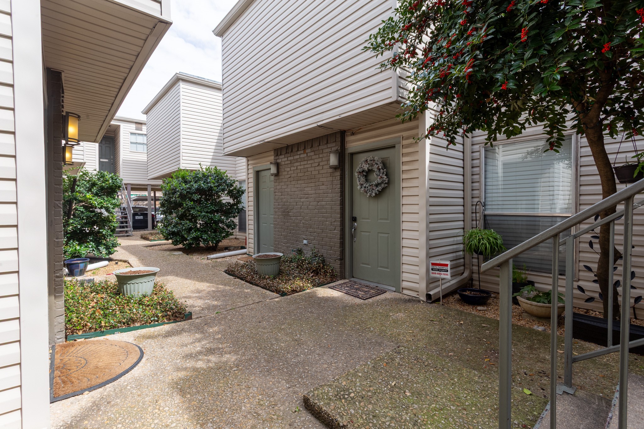 4224 RAWLINS Street 111